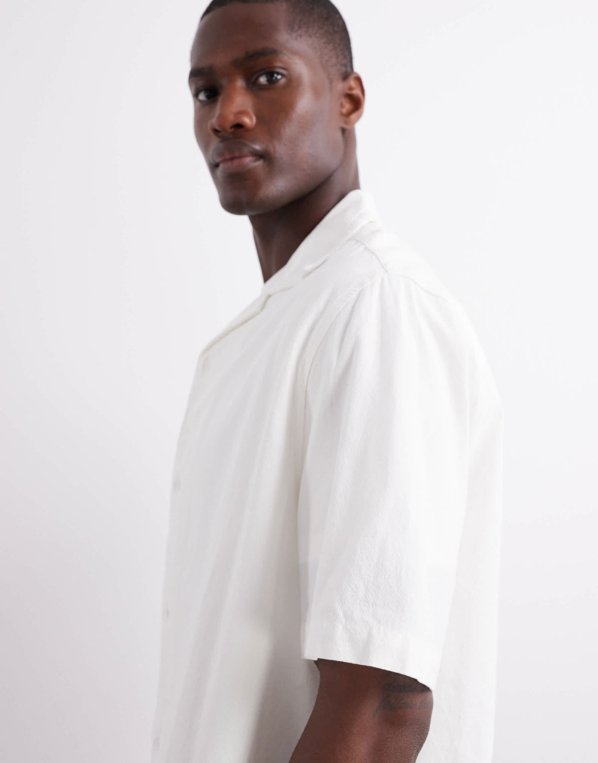 ASOS DESIGN revere textured shirt in white