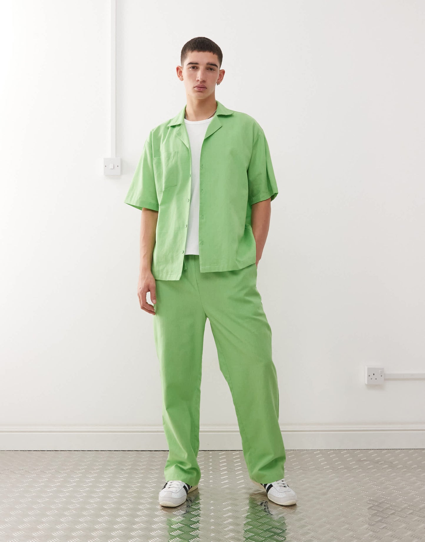 COLLUSION textured woven shirt in green