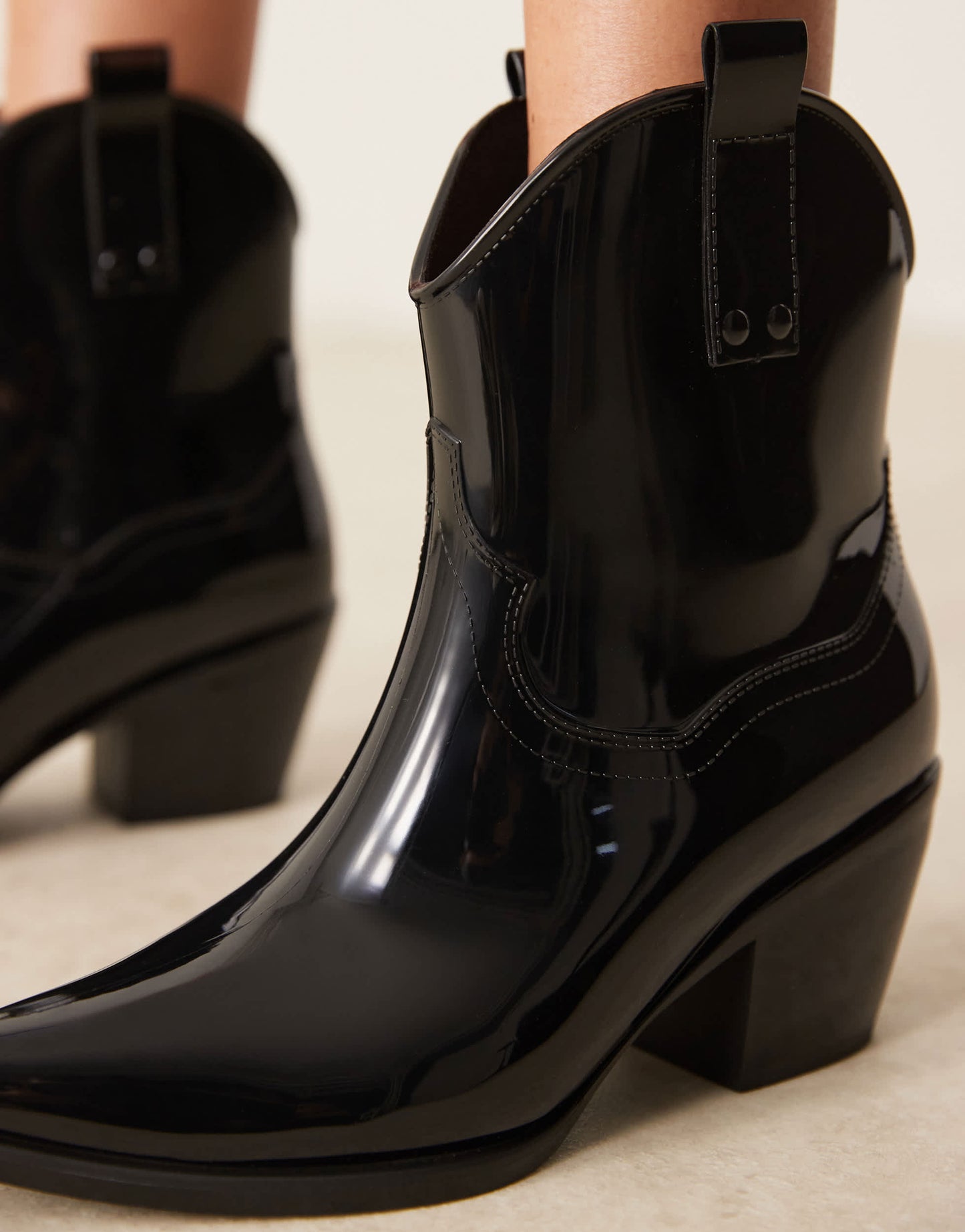 Glamorous welly western boots in black