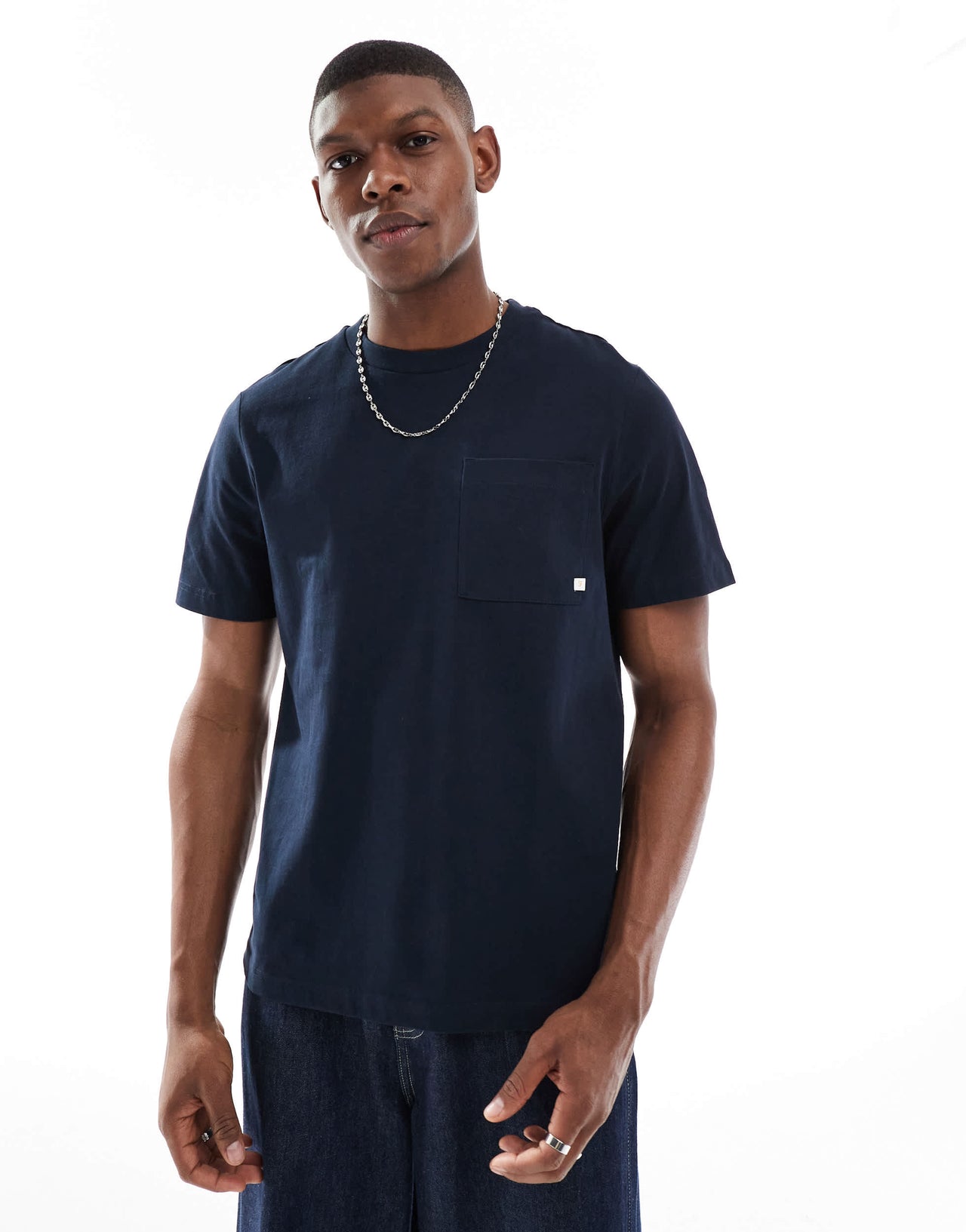 Farah stacy pocket t-shirt in navy