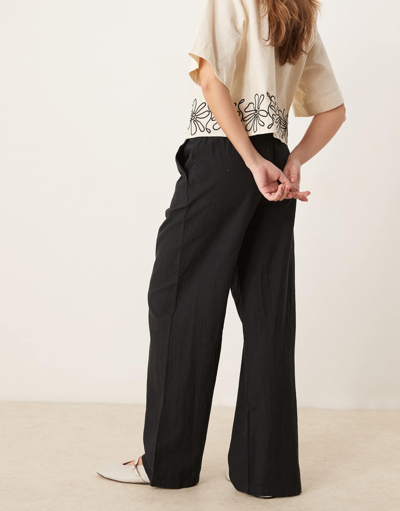 Gina Tricot wide leg linen blend trousers with drawstring waist in black