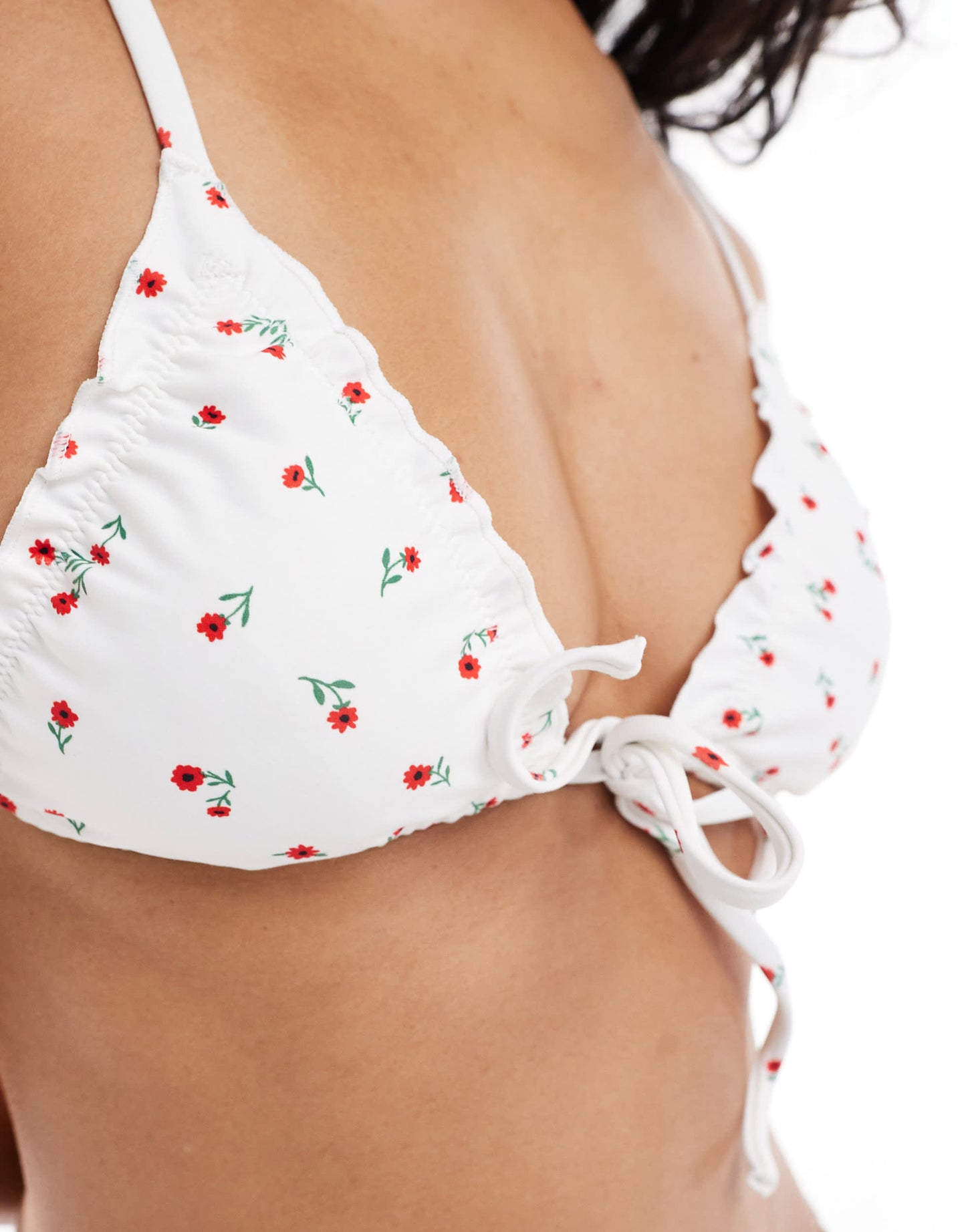 Daisy Street frill detail binkini top with front tie in white floral