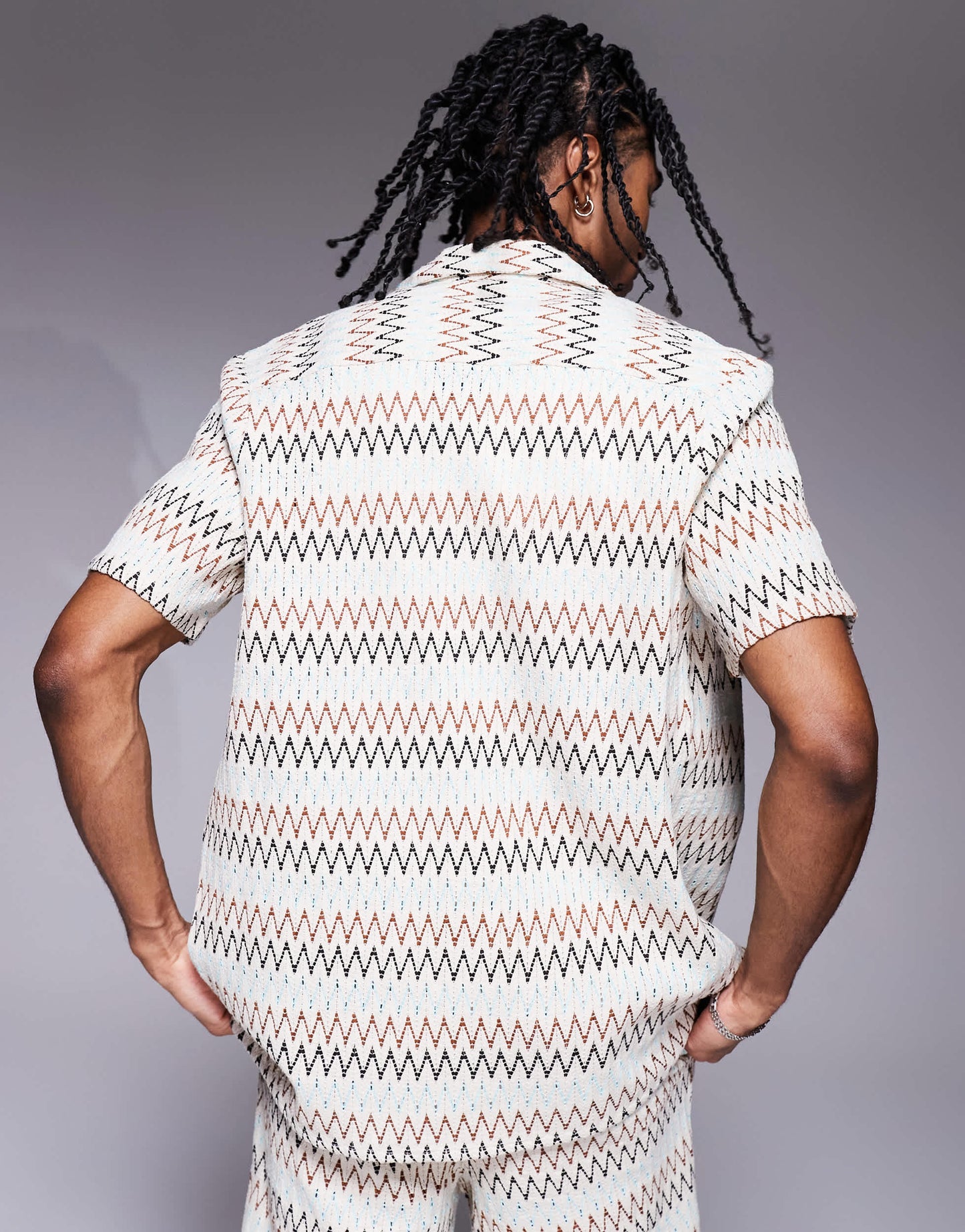 South Beach short sleeve beach shirt in multi zig zag stripe