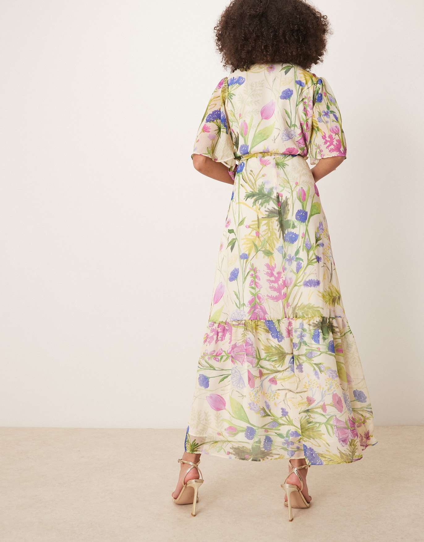 Hope & Ivy frill sleeve maxi wrap dress with tie waist in white print