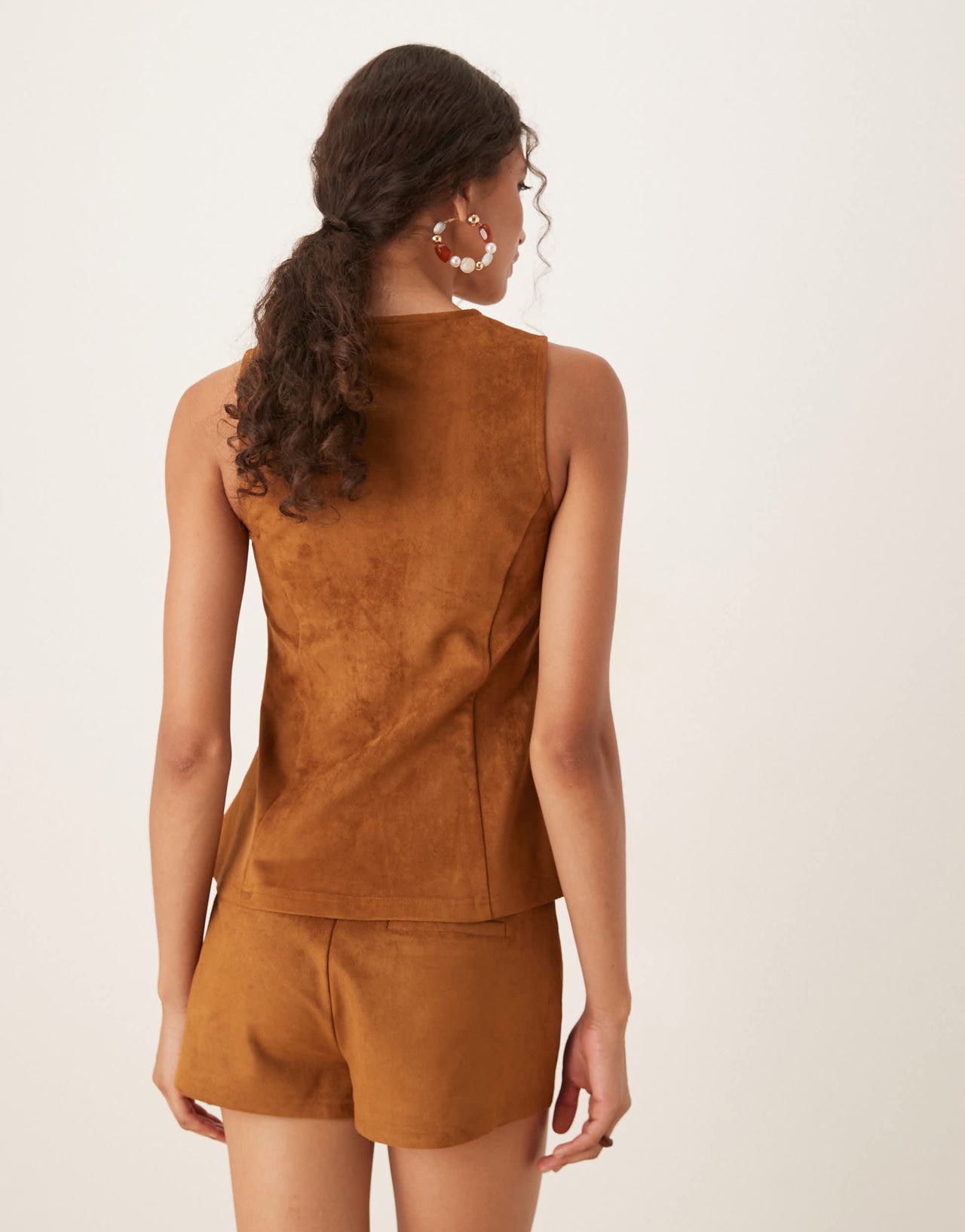 ASOS DESIGN co-ord seamed faux suede hot pant short in brown - BROWN