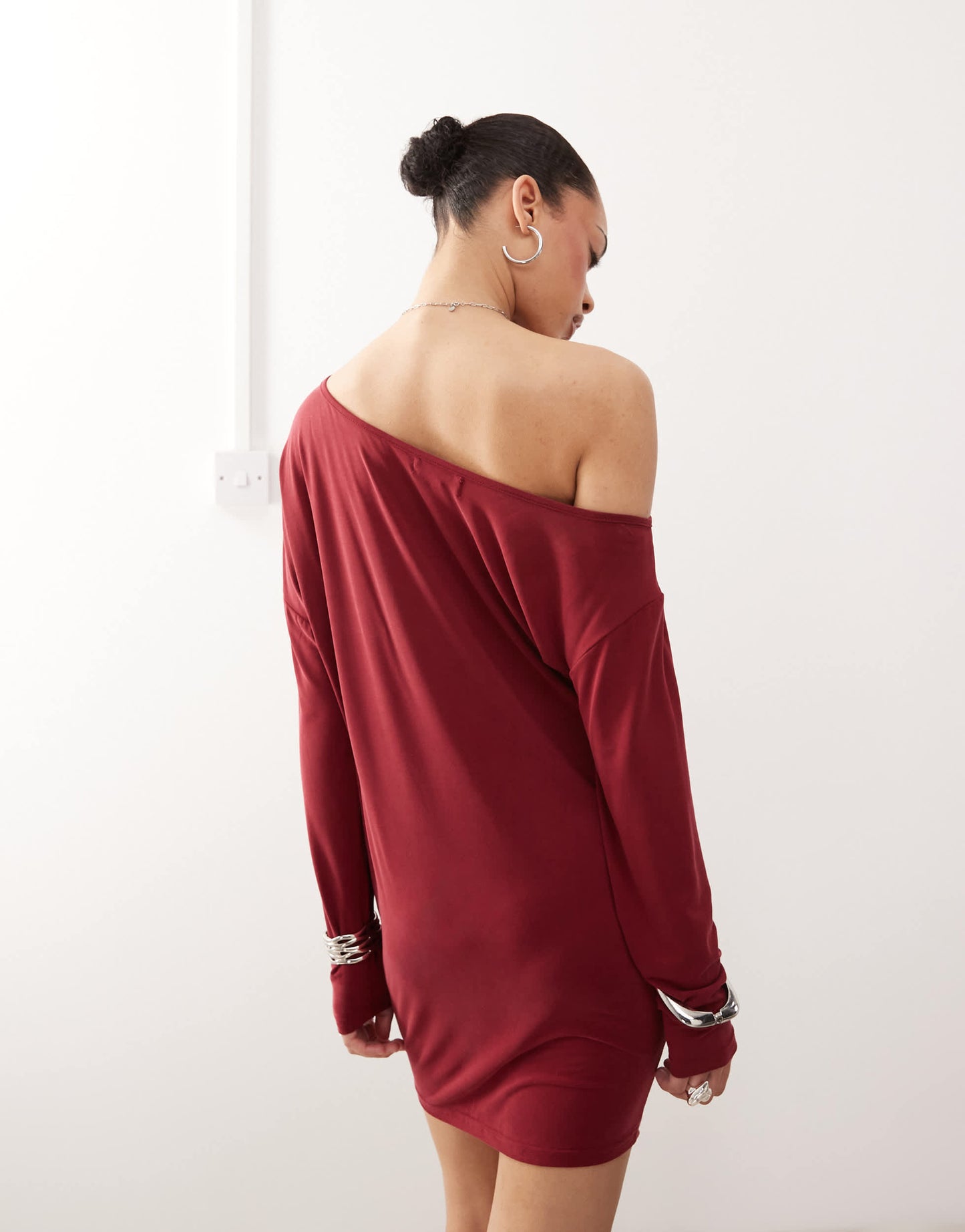 Motel shelisa slouchy mini dress in deep red