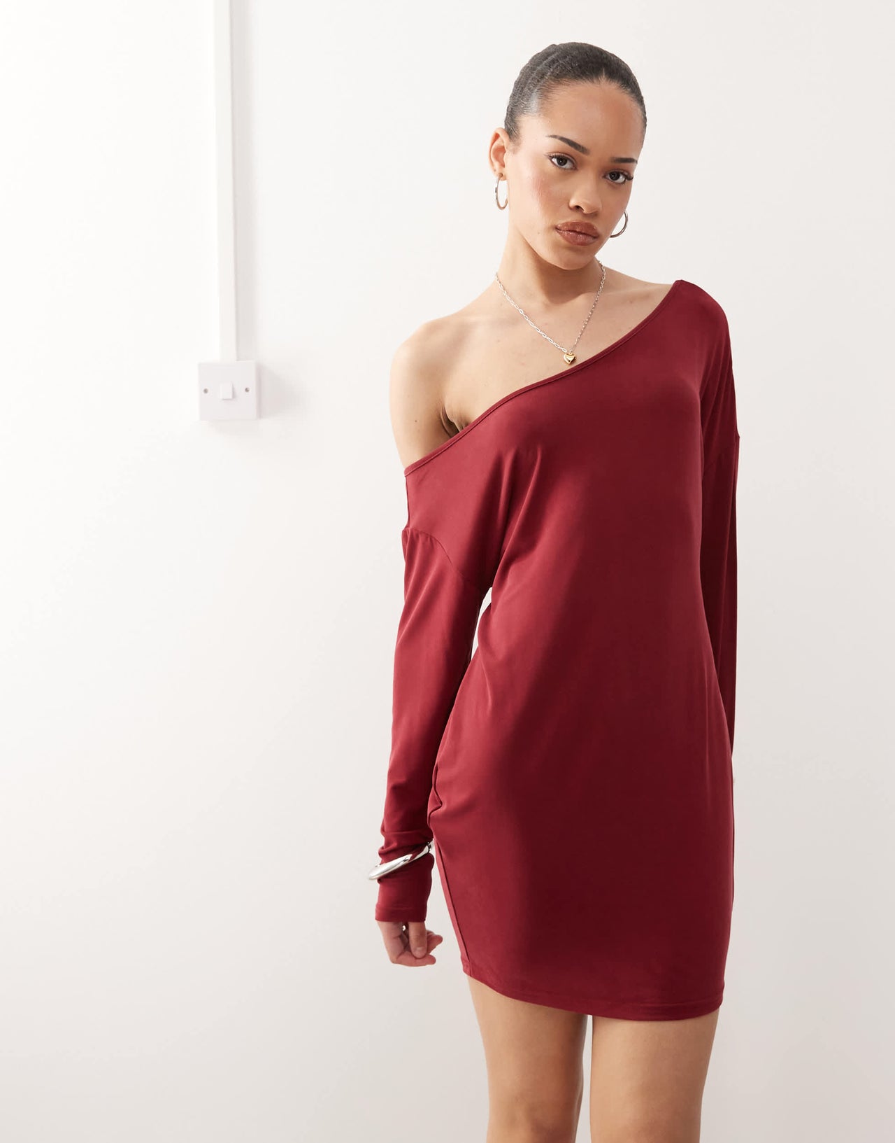 Motel shelisa slouchy mini dress in deep red