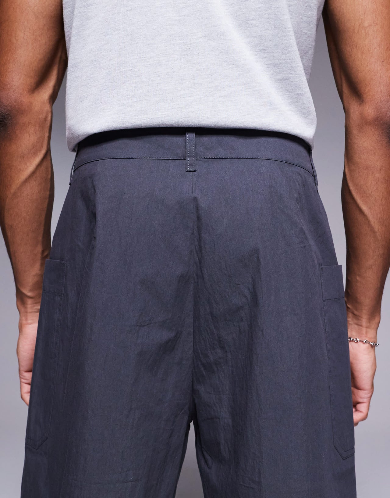 ASOS DESIGN mid length poplin cargo shorts in grey