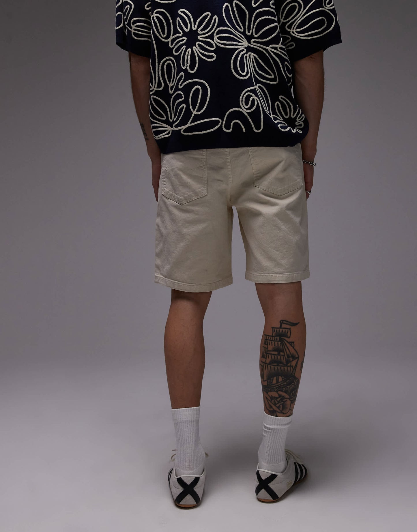 Dickies river ranch western work shorts in off white