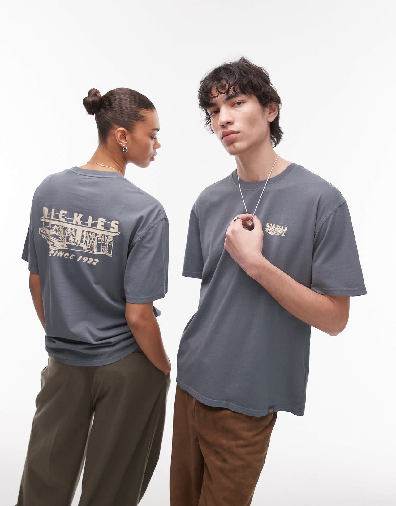 Dickies service station graphic back print t-shirt in mid blue