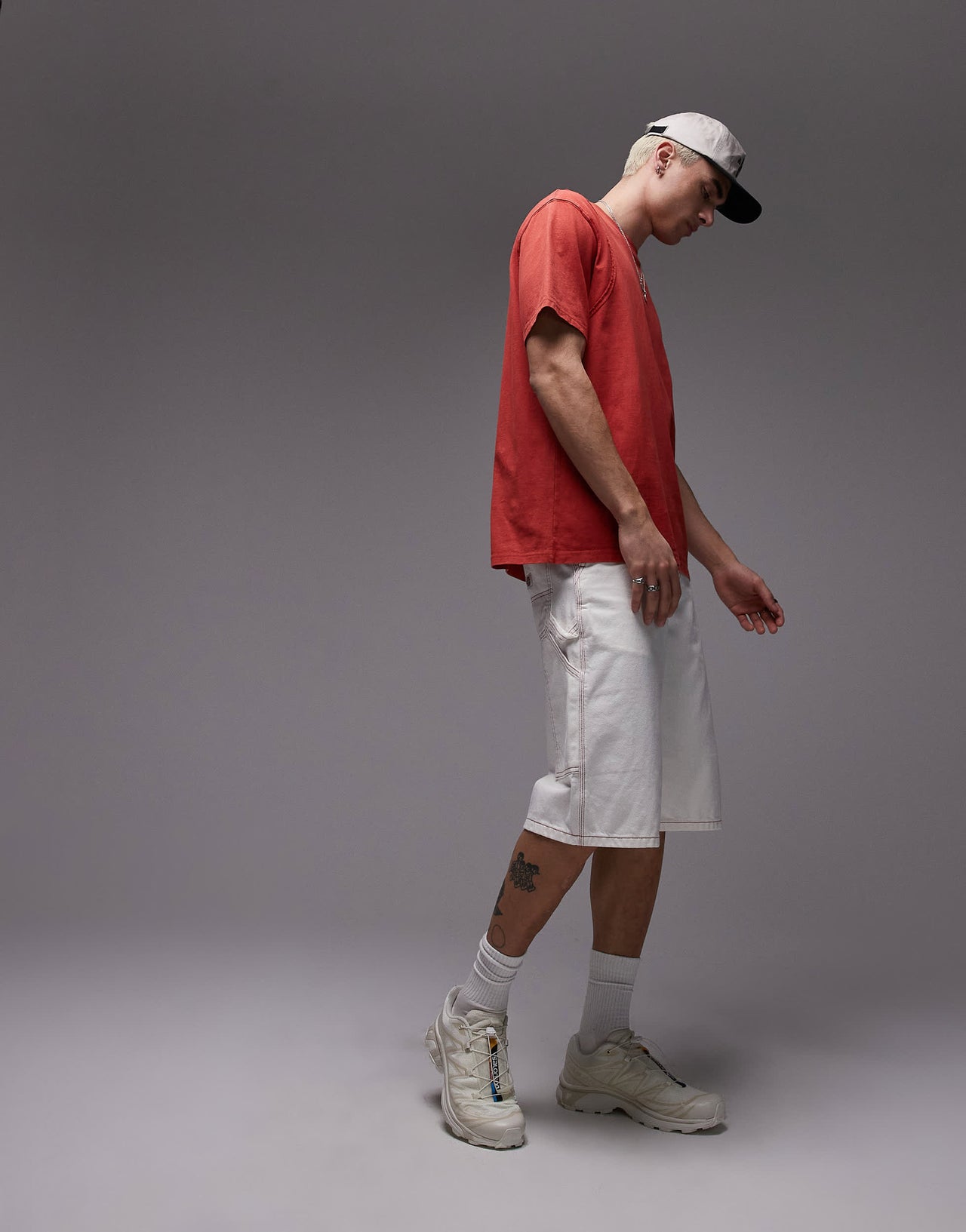 Dickies loose fit denim painter shorts with contrast stitching in off white