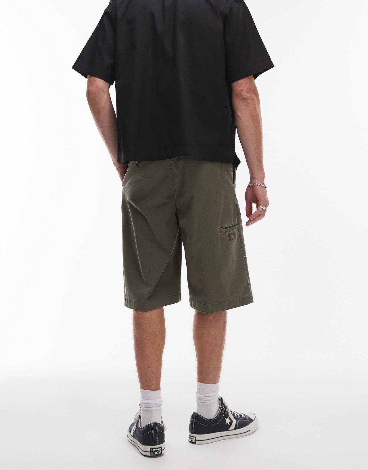 Dickies unionville 13 inch pleated work short in khaki green