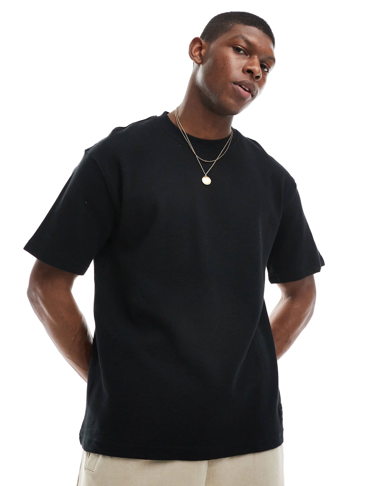 Pull&Bear textured ottoman t-shirt in black