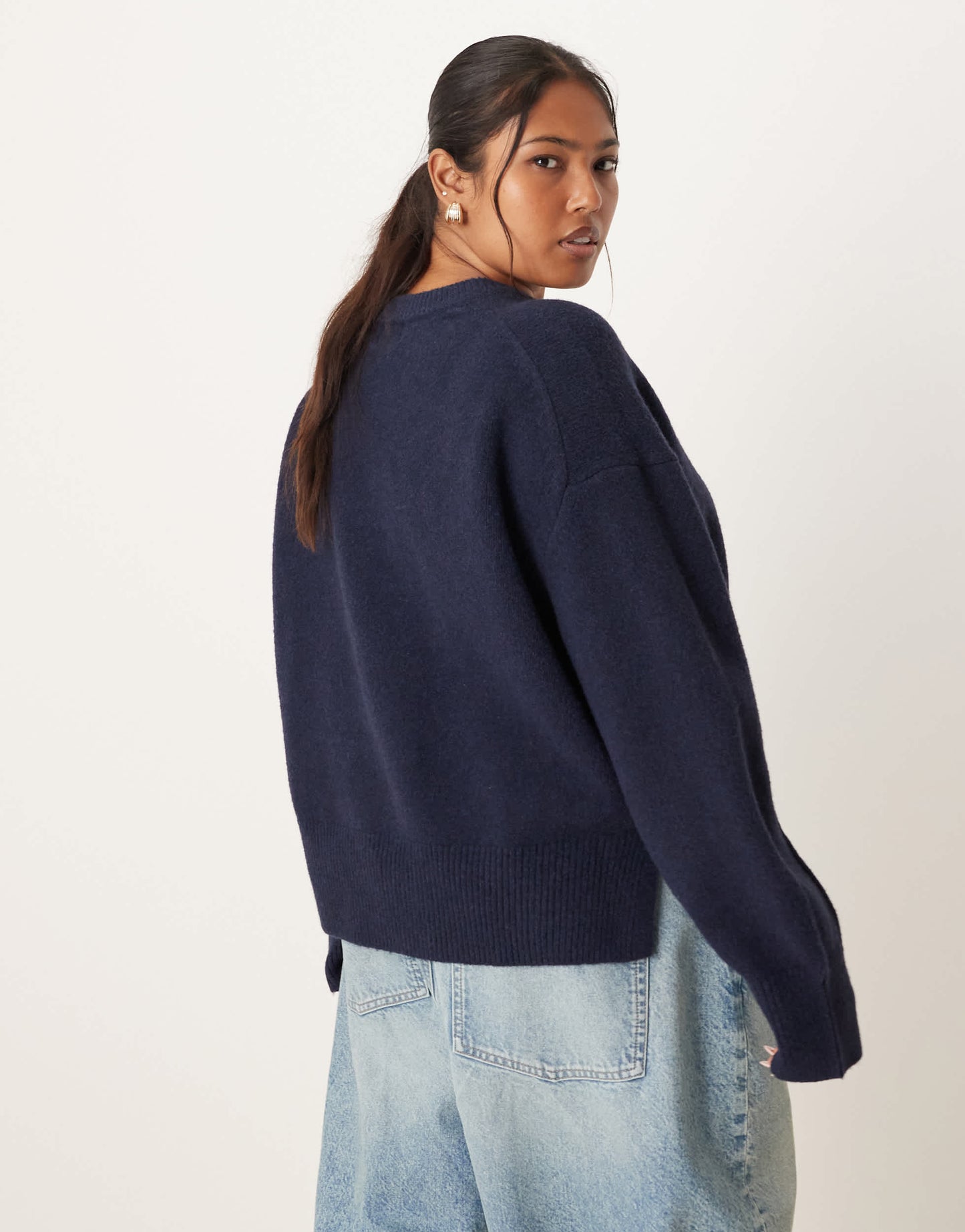 ASOS DESIGN Curve boxy crew neck jumper with side split detail in navy