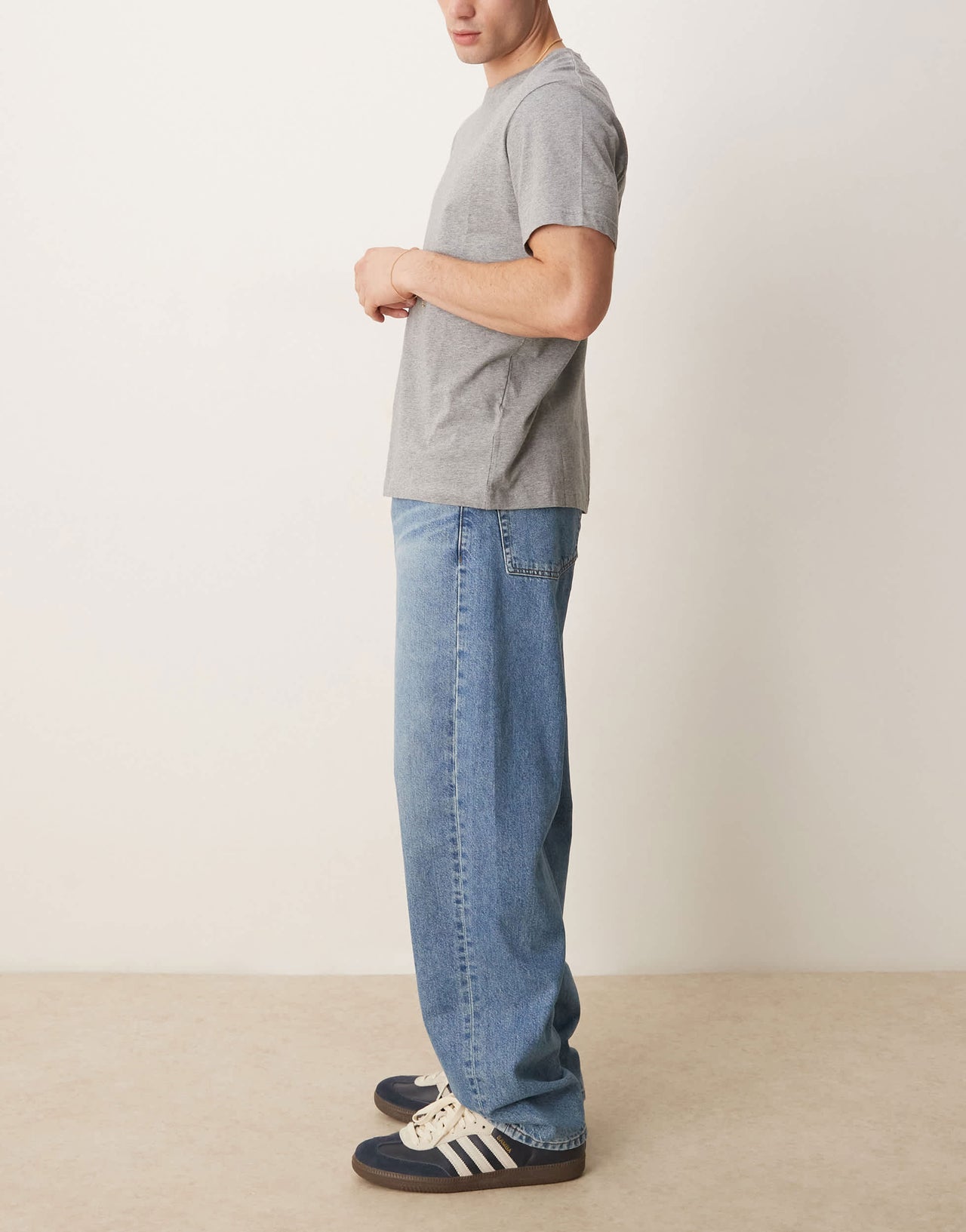 ASOS DESIGN baggy jeans in mid wash blue