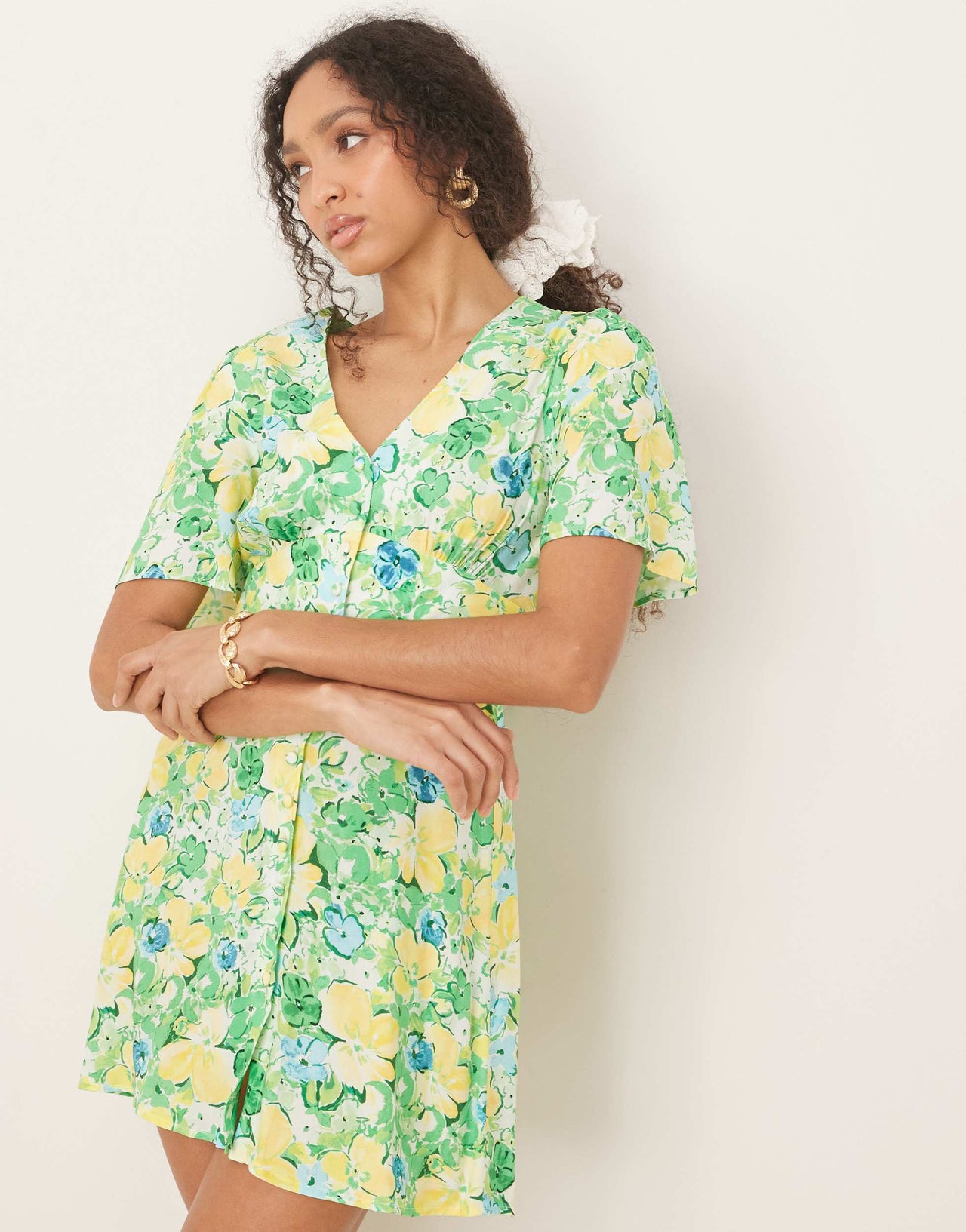 Nobody's Child Alexa mini tea dress in green and yellow ditsy