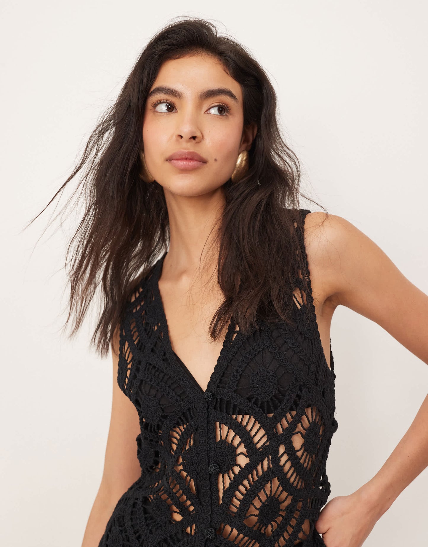 ARRANGE crochet longline button through top co-ord in black
