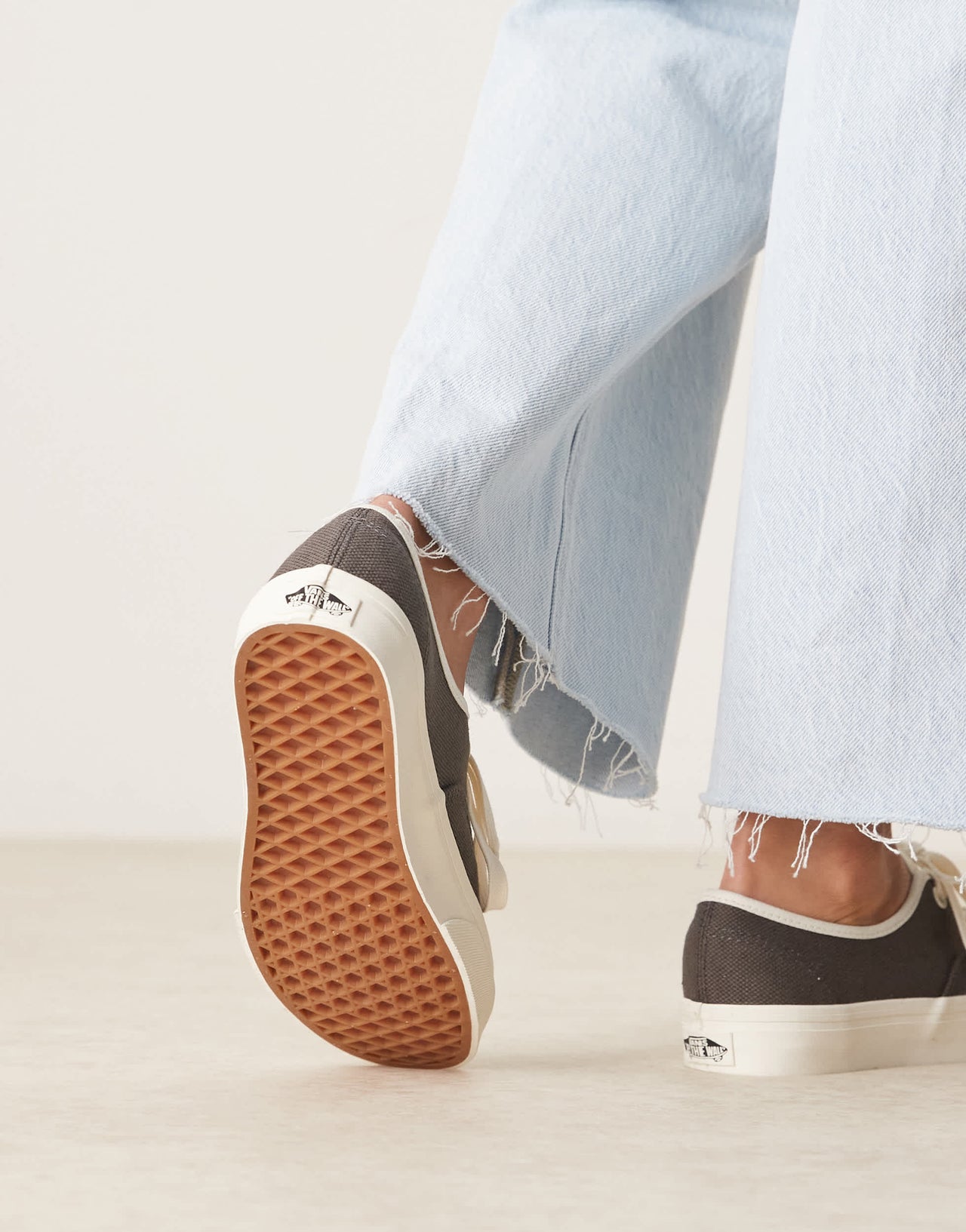 Vans Authentic linen trainers in dark brown