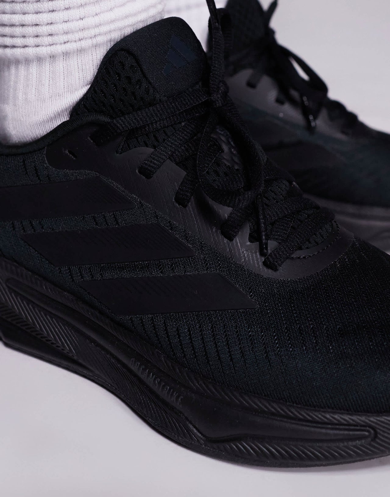 adidas Running Supernova Ease trainers in black