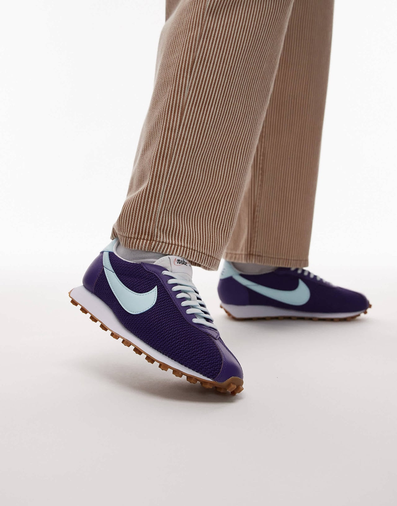 Nike LD-1000 unisex trainers in purple and blue