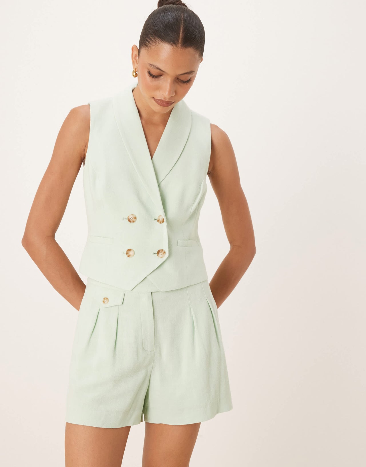Nobody's Child tailored shorts co-ord in sage