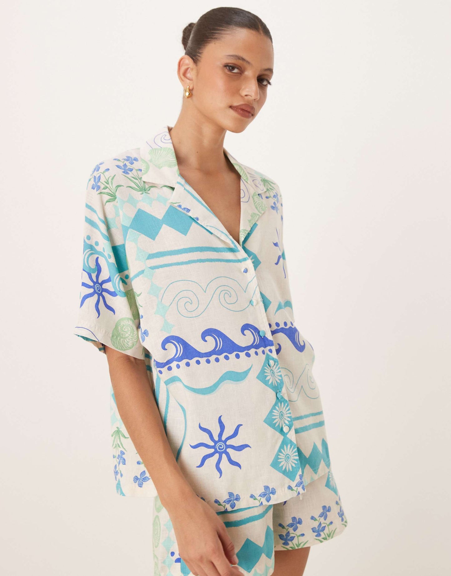 Nobody's Child Rhian linen shirt co-ord in white and blue