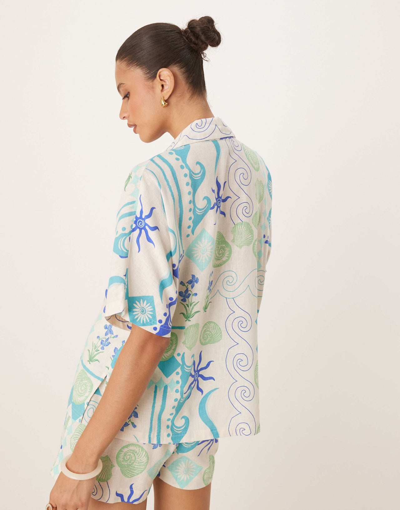 Nobody's Child Rhian linen shirt co-ord in white and blue