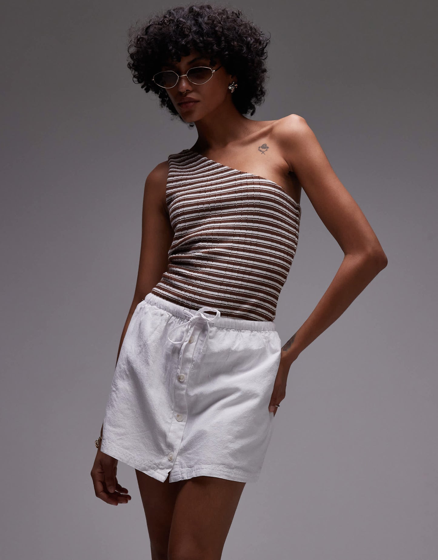 Rhythm beach side skort in white