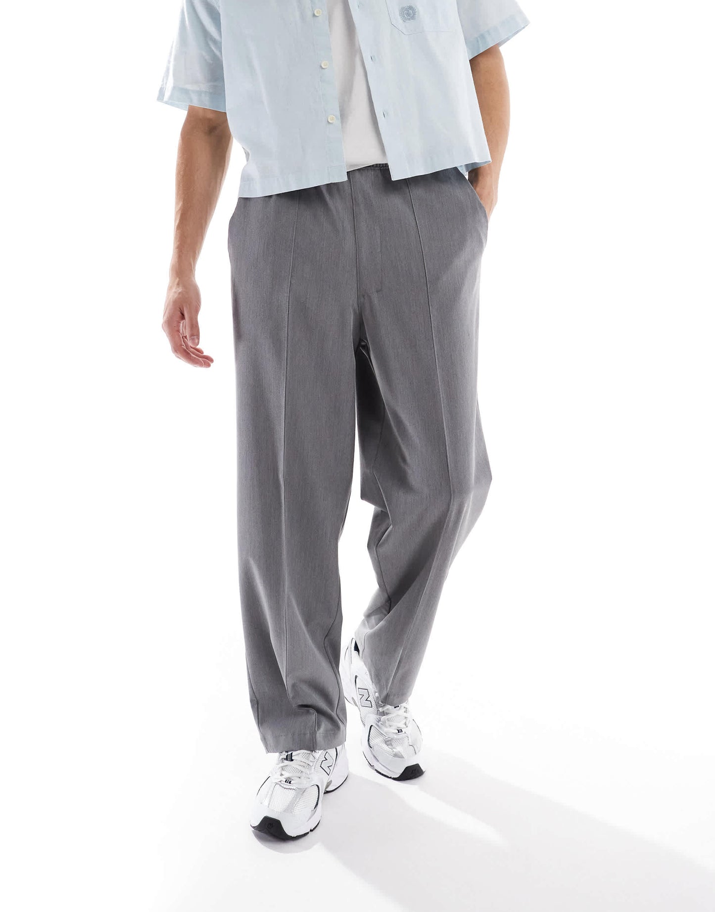 Pull&Bear wide leg tailored trouser in grey