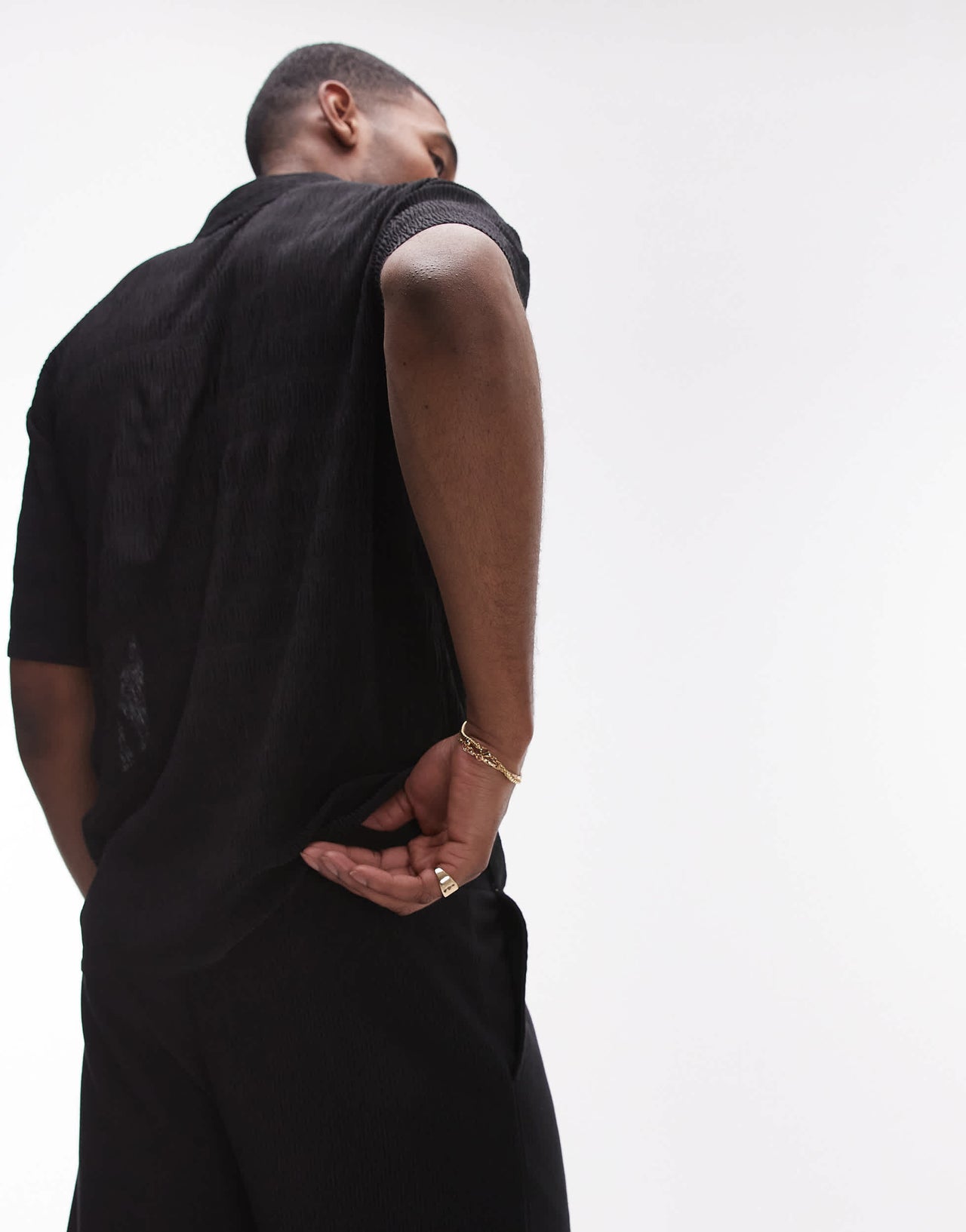 Topman relaxed fit plisse polo in black