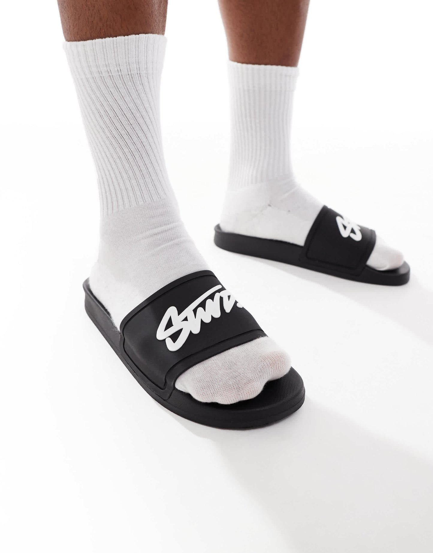 Pull&Bear STWD slider in black