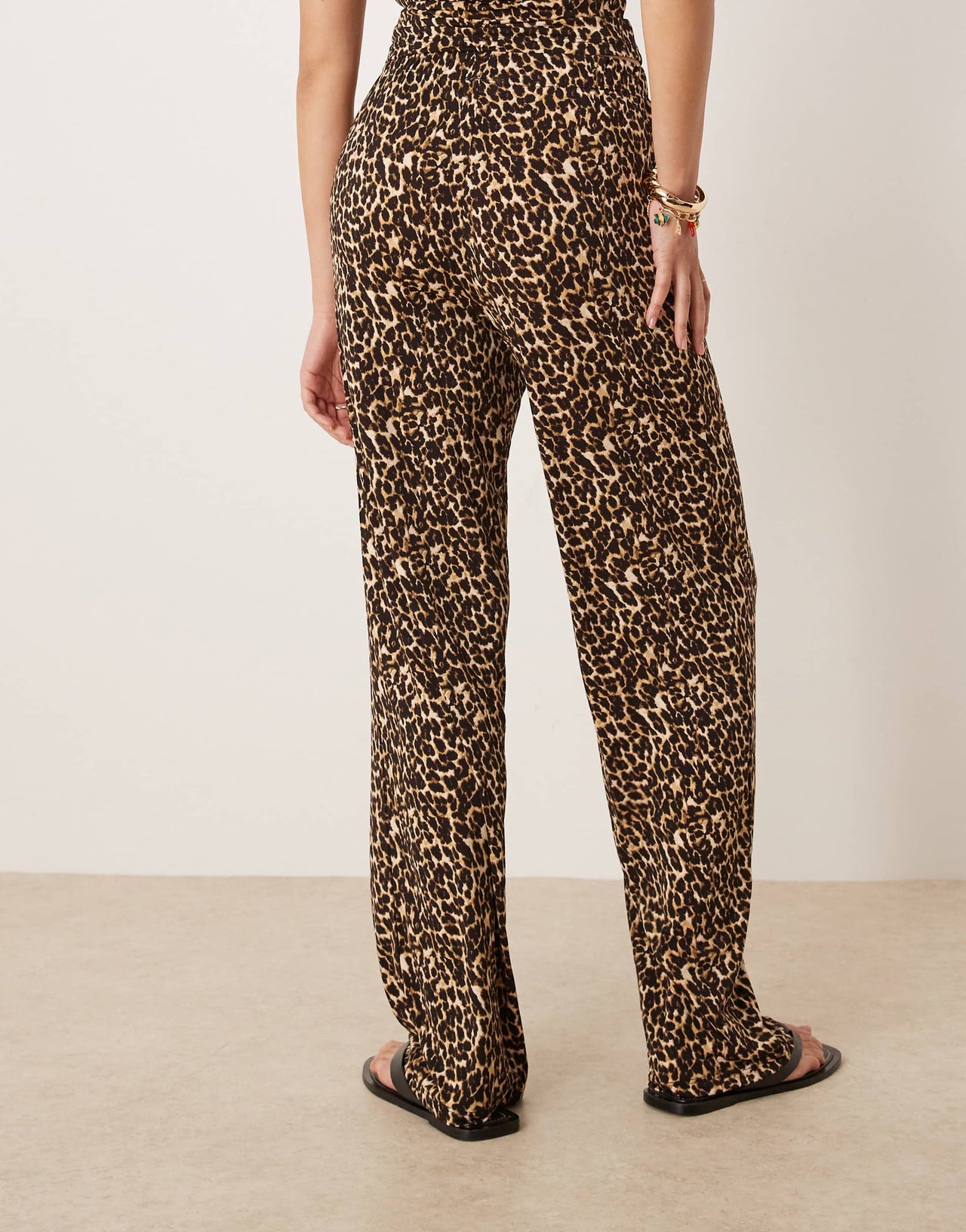 Vila slinky jersey trouser co-ord in leopard print