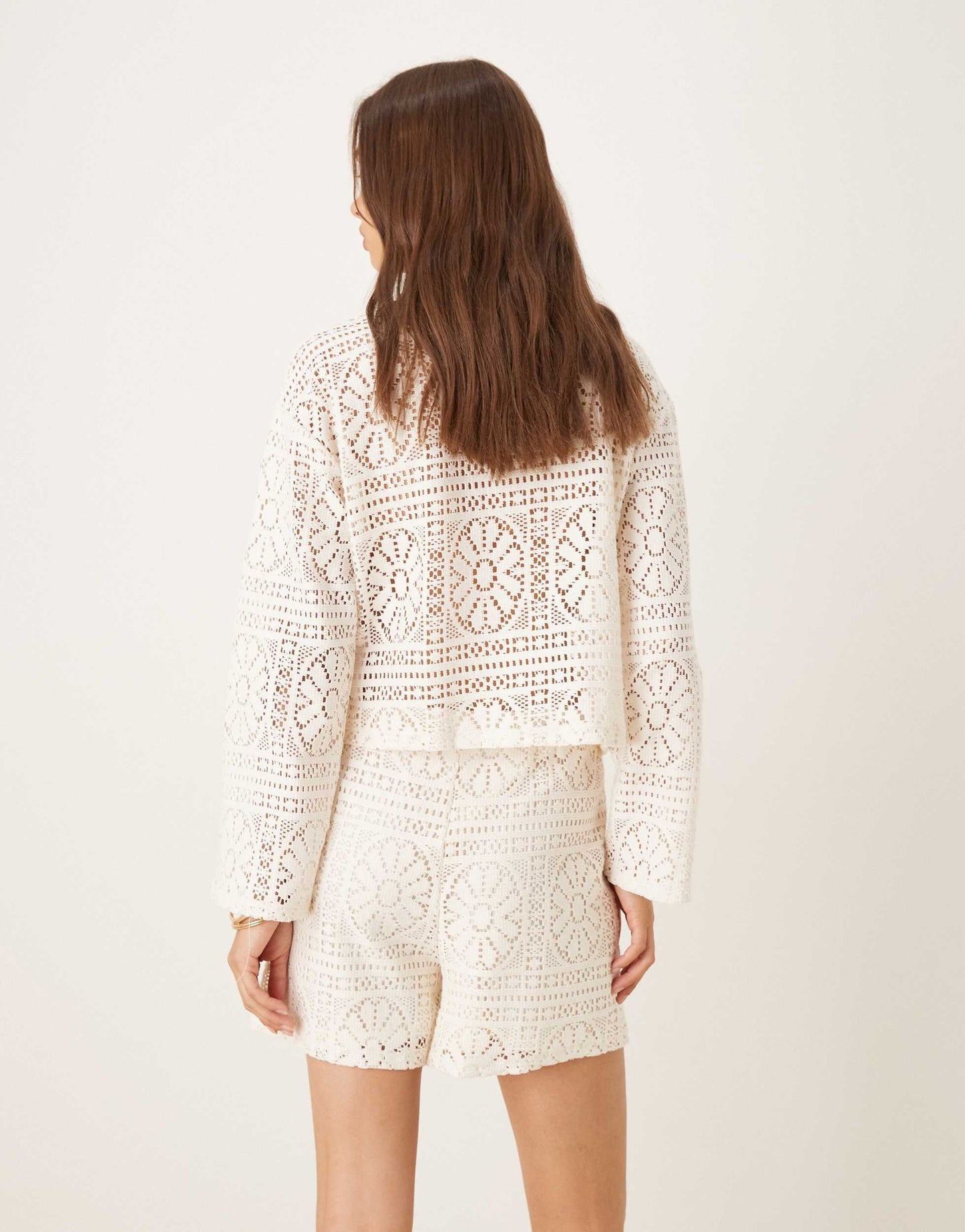 Vila floral crochet short co-ord in birch cream