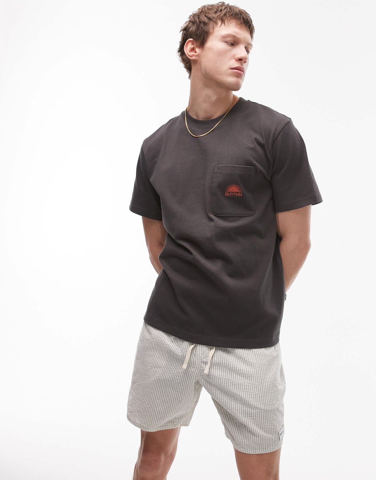 Rhythm heavy vintage pocket emblem short sleeve t shirt in charcoal