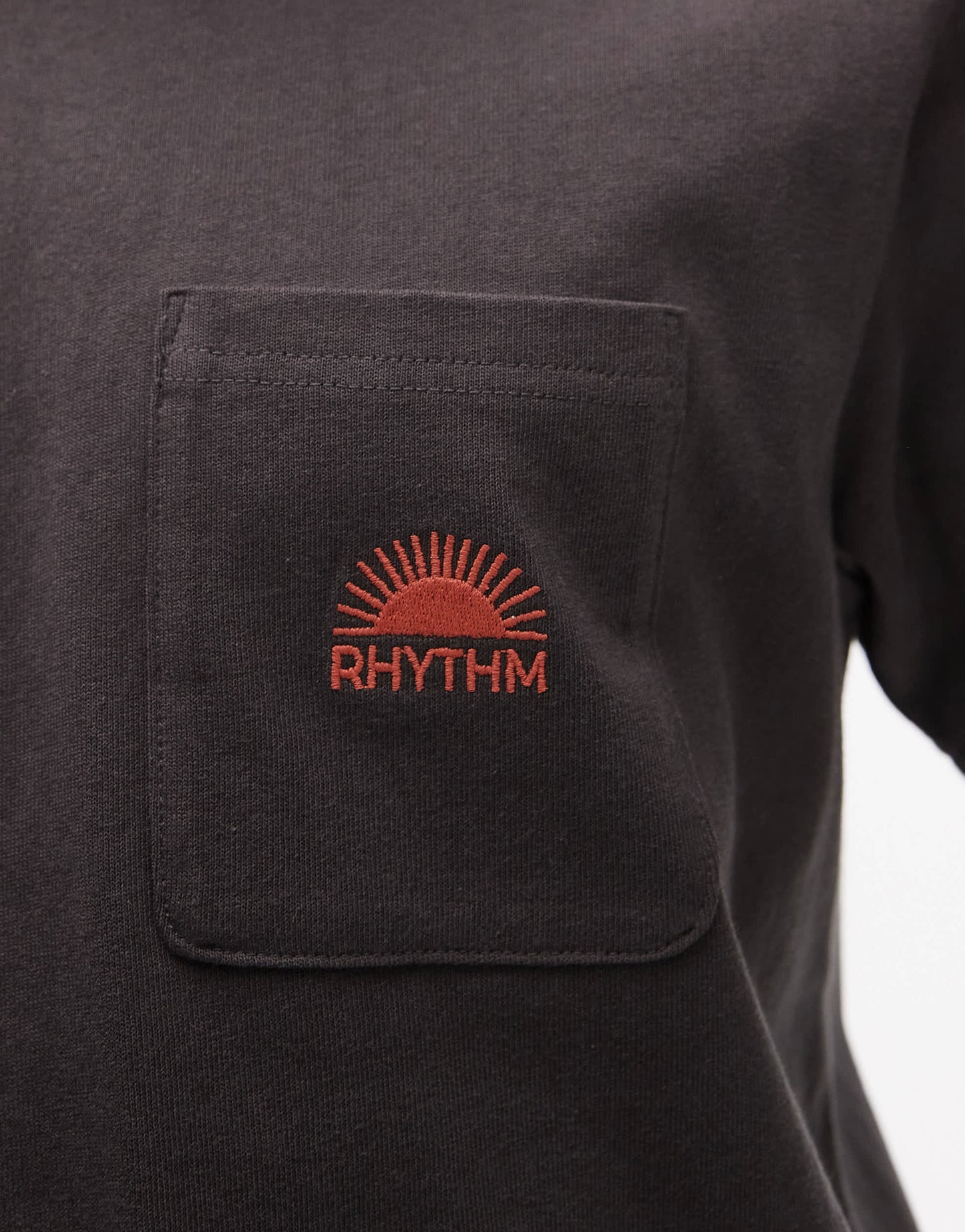 Rhythm heavy vintage pocket emblem short sleeve t shirt in charcoal