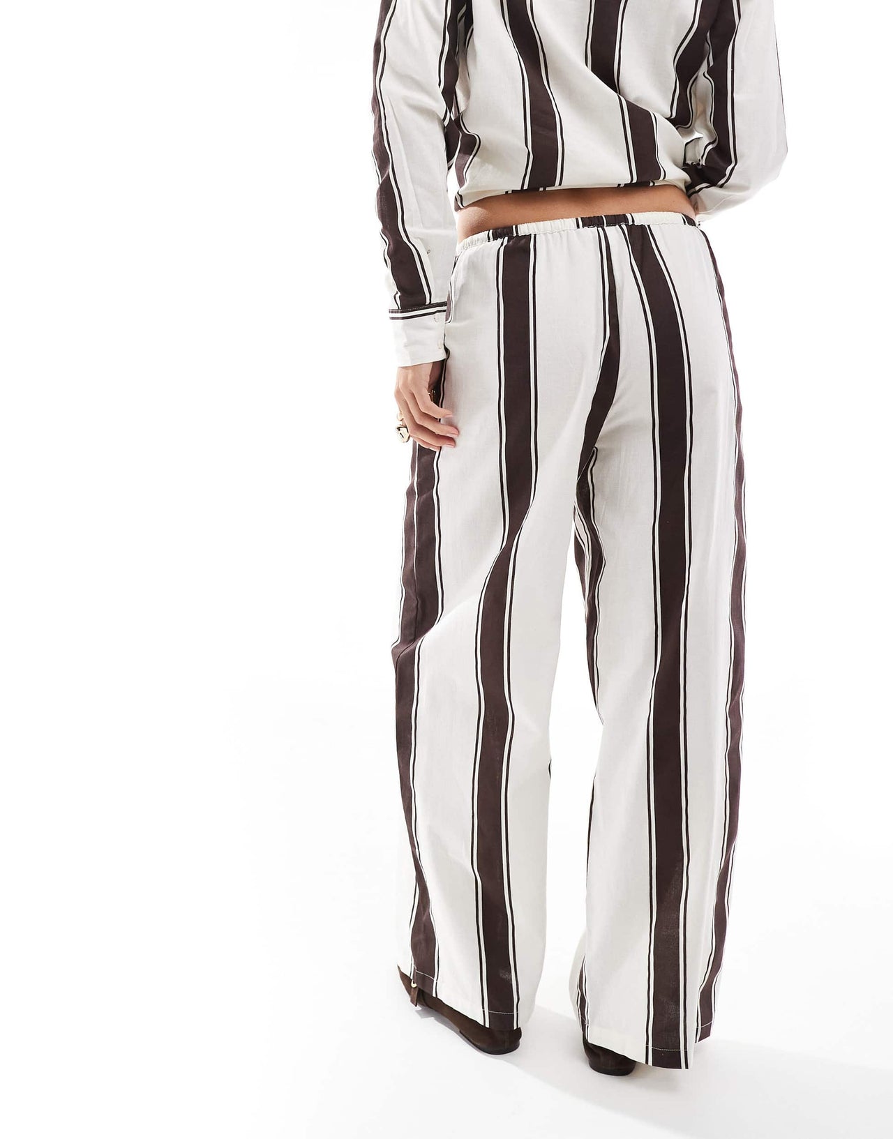Esmee Exclusive relaxed beach trouser in brown and cream stripe