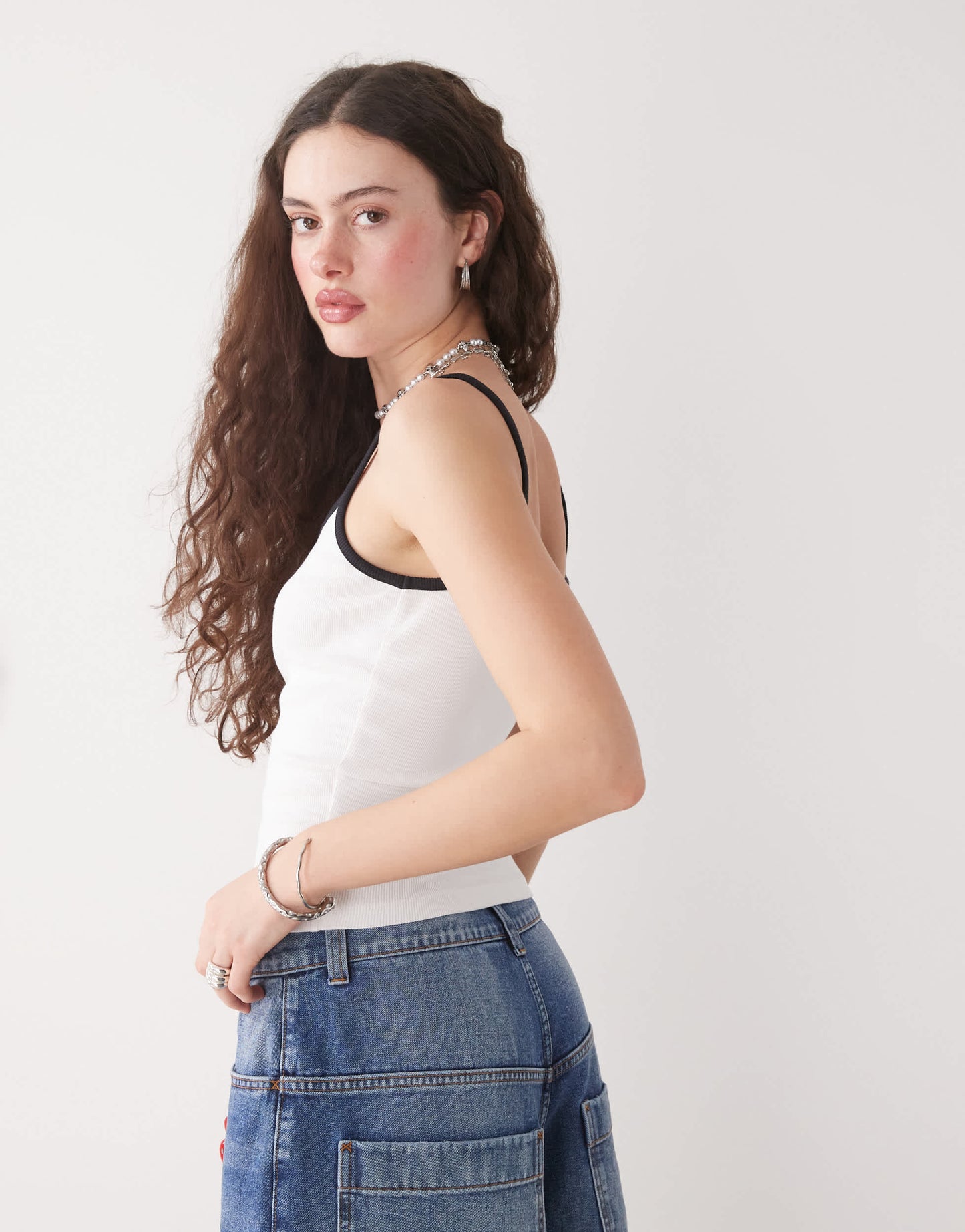 COLLUSION 'I LOVE COLLUSION' cami rib top in white