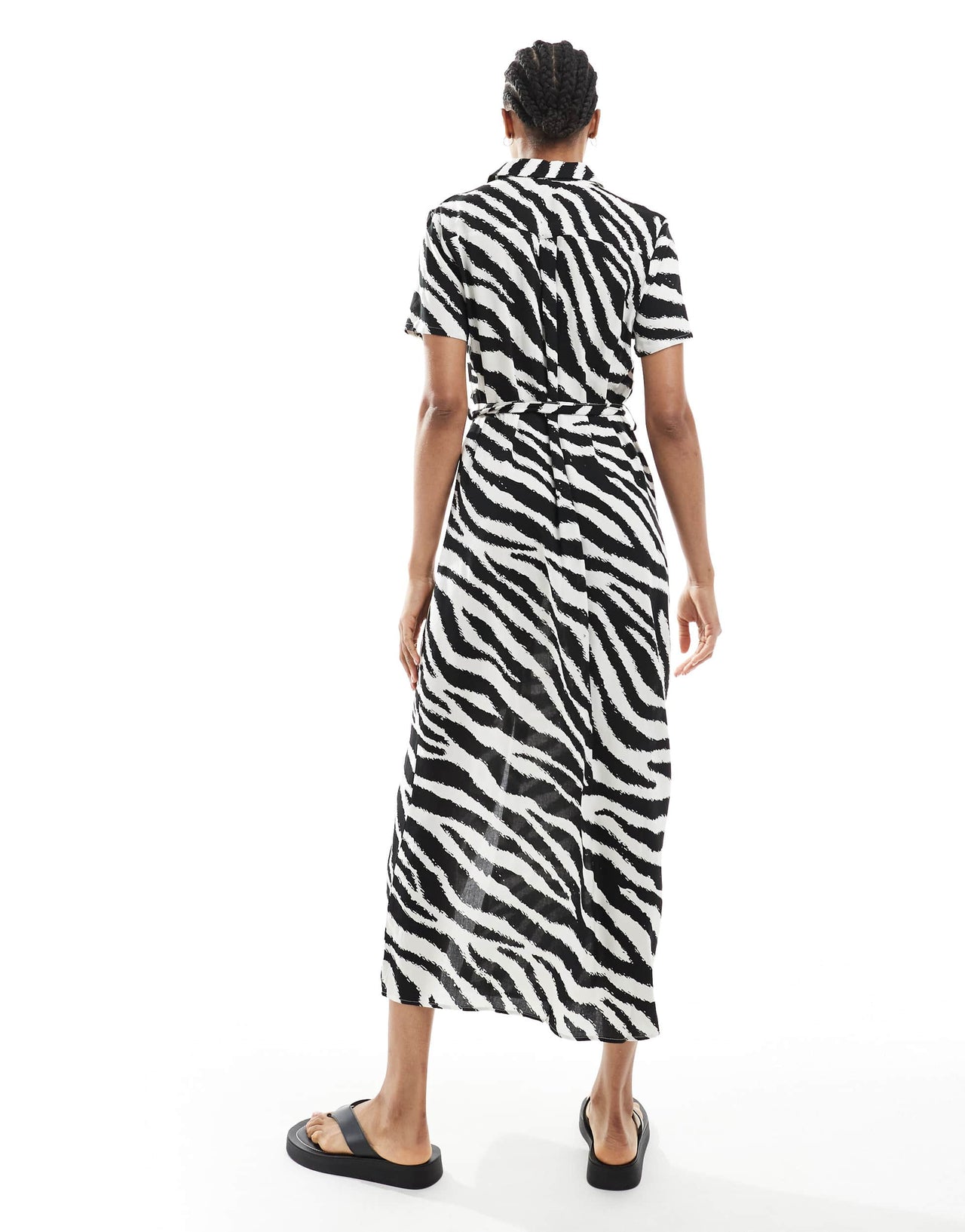Vero Moda Tall Easy buttondown long shirt dress in zebra print