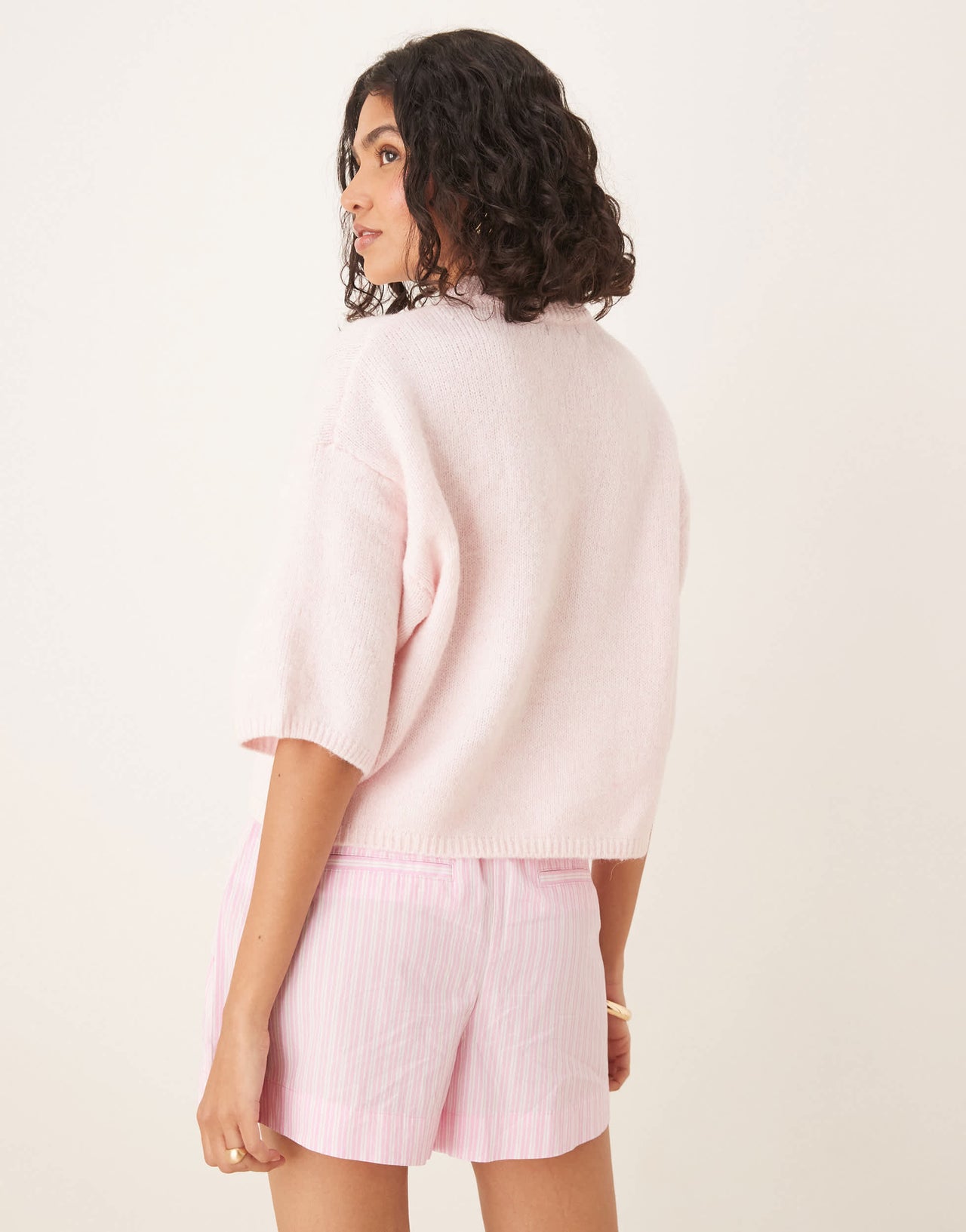 Gina Tricot short sleeve knitted crew neck puff sleeves top in light pink