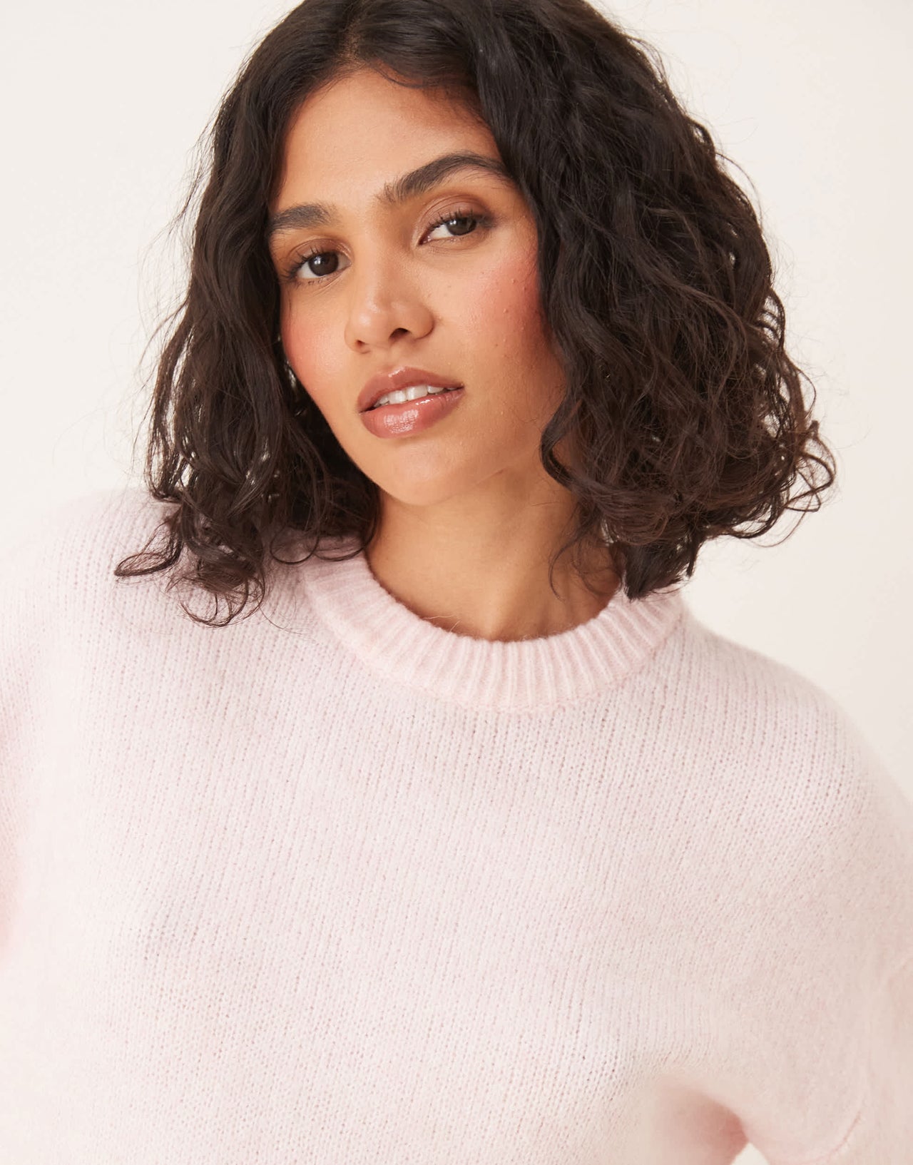 Gina Tricot short sleeve knitted crew neck puff sleeves top in light pink