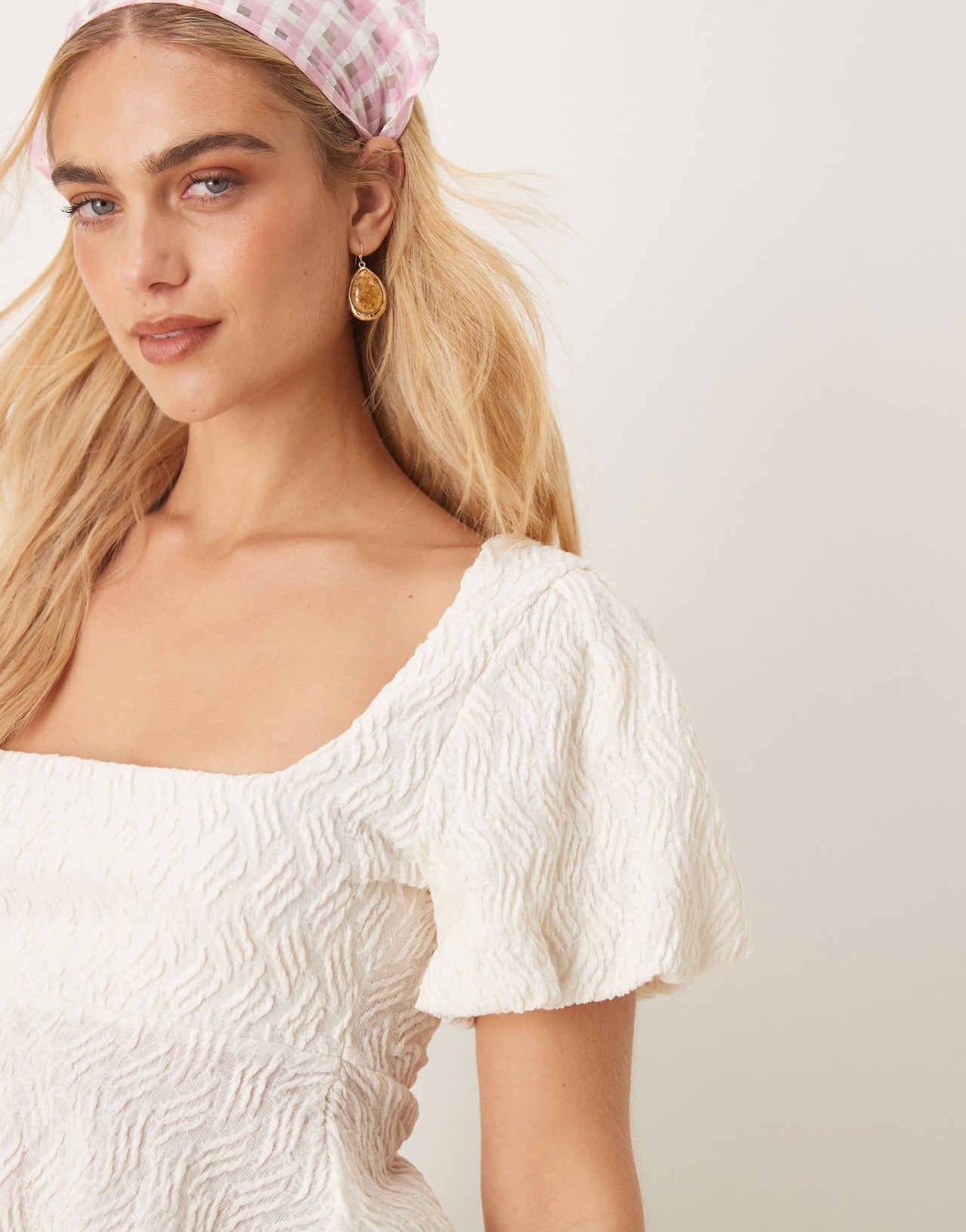 Gina Tricot wavy textured jersey with puff sleeves and peplum hem in ecru white