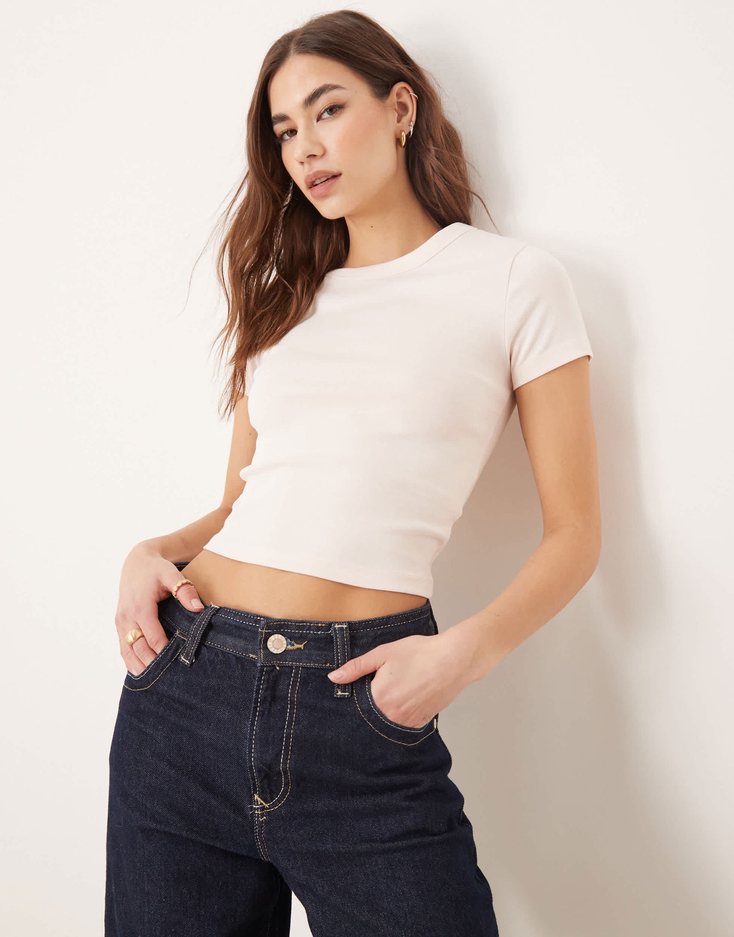 Gina Tricot short sleeve slim fit top in light pink