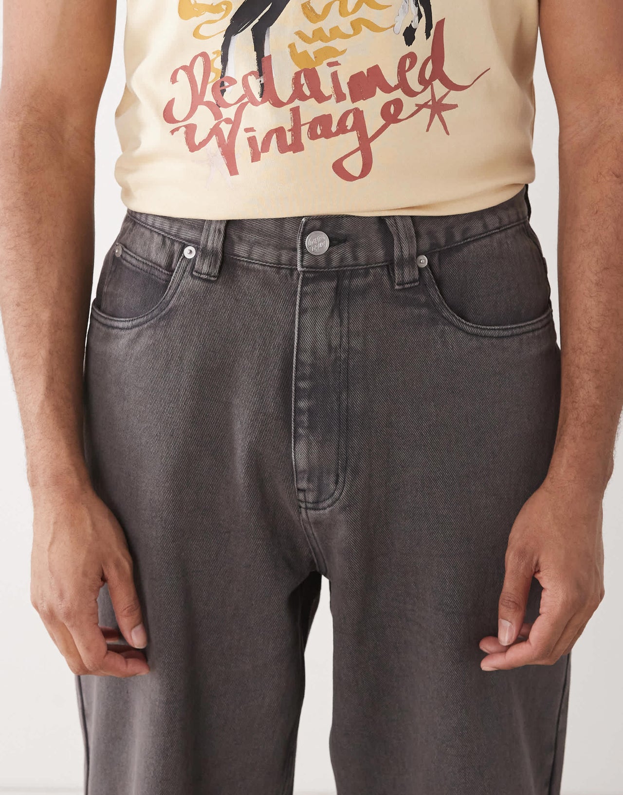 Santa Cruz Big denim jeans in washed black