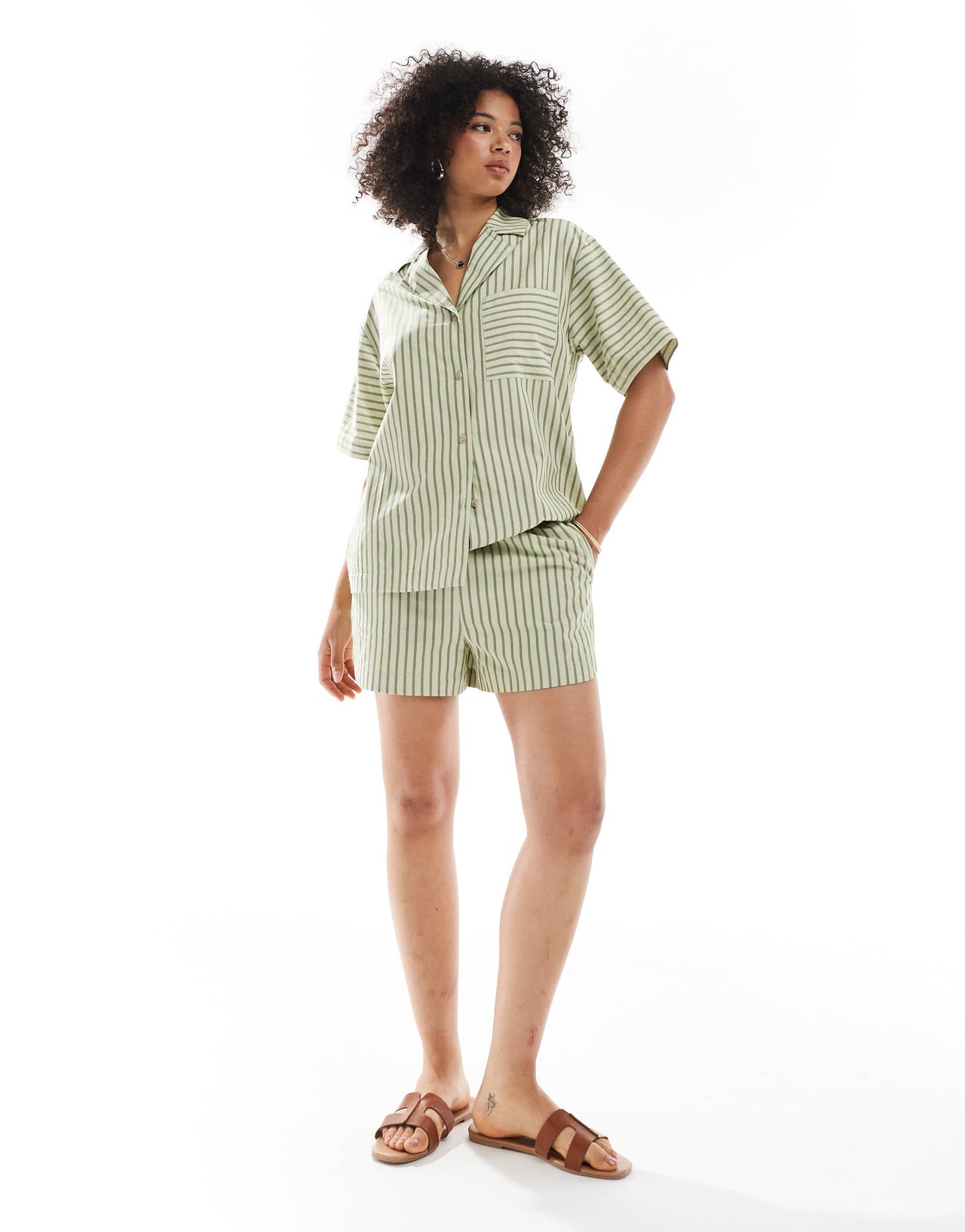 ASOS DESIGN pull on seersucker boxer shorts co-ord in khaki stripe