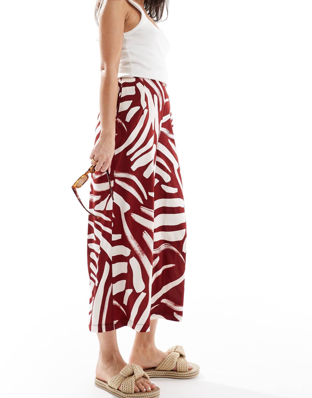 New Look cropped wide leg trousers in brown pattern