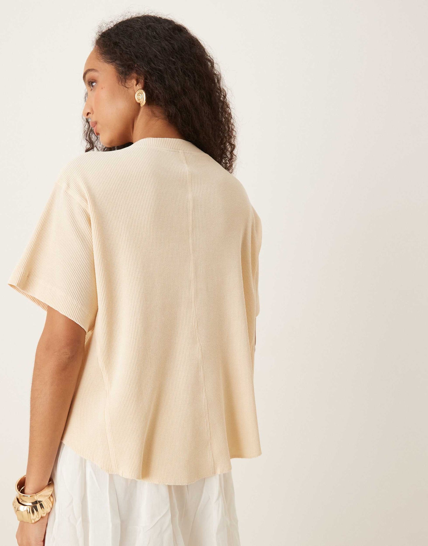 ASOS DESIGN heavy waffle short sleeve henley top in - CREAM