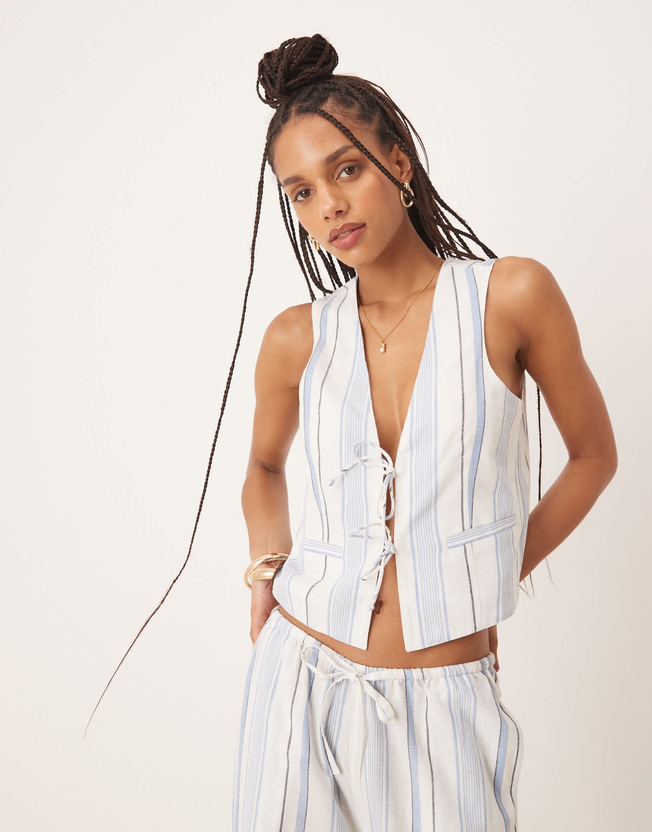 Iisla & Bird tie front beach top co-ord in light blue stripe