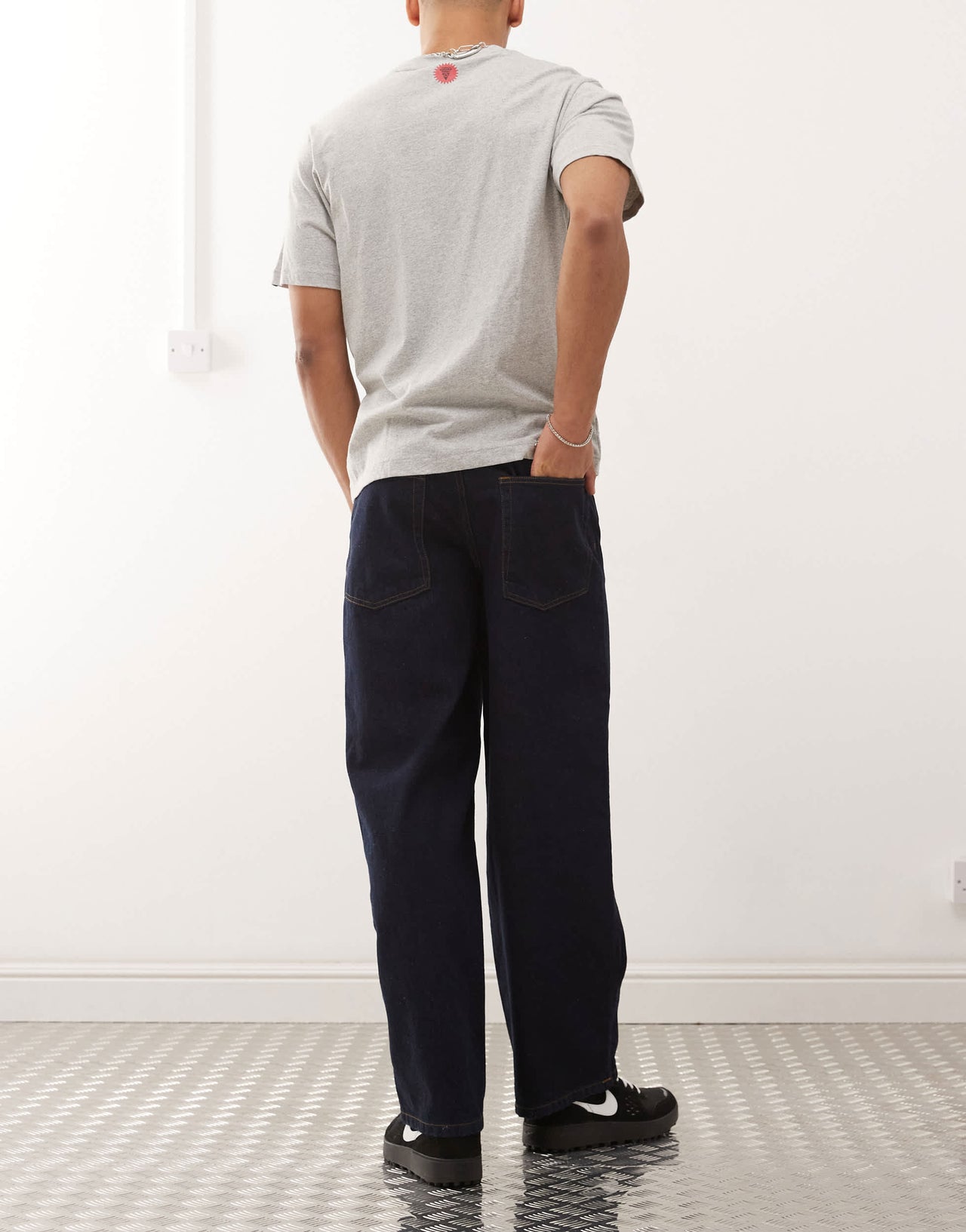 Reclaimed Vintage relaxed jean in indigo wash