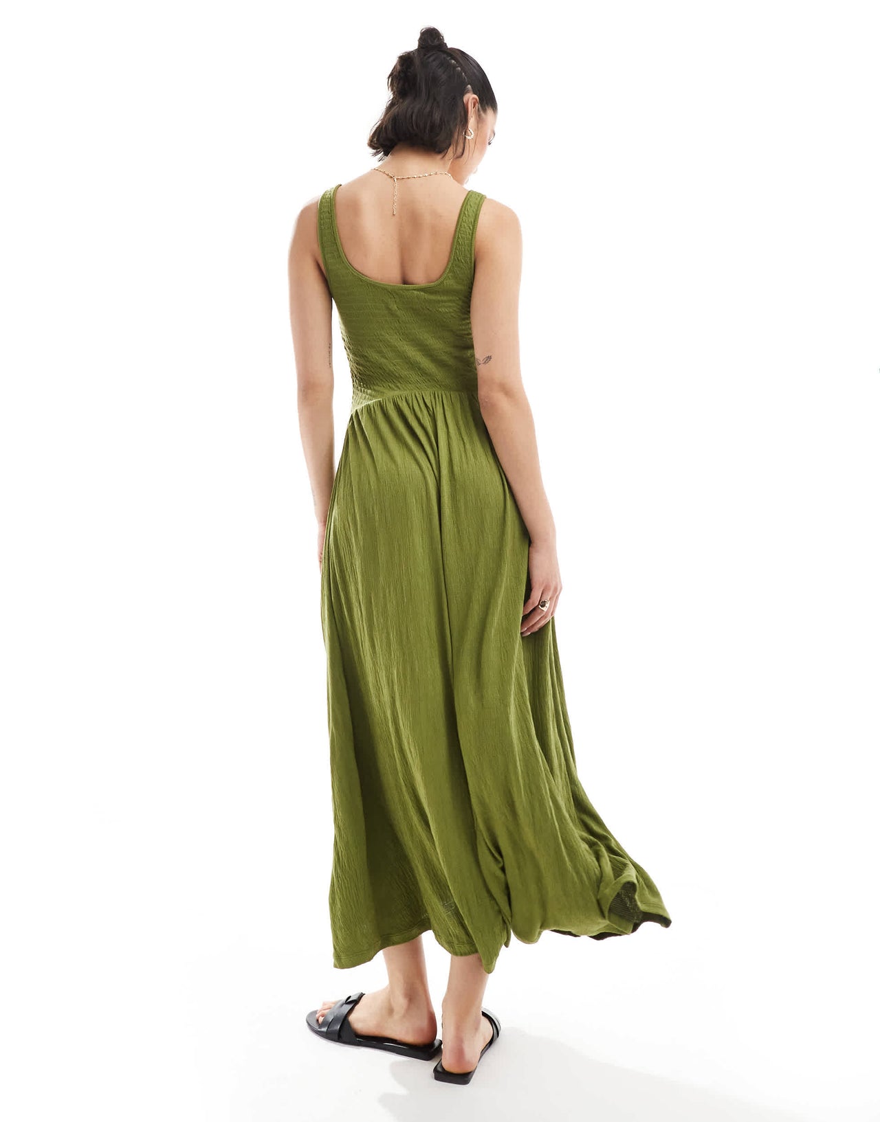 ASOS DESIGN crinkle sweetheart neck midi dress in olive