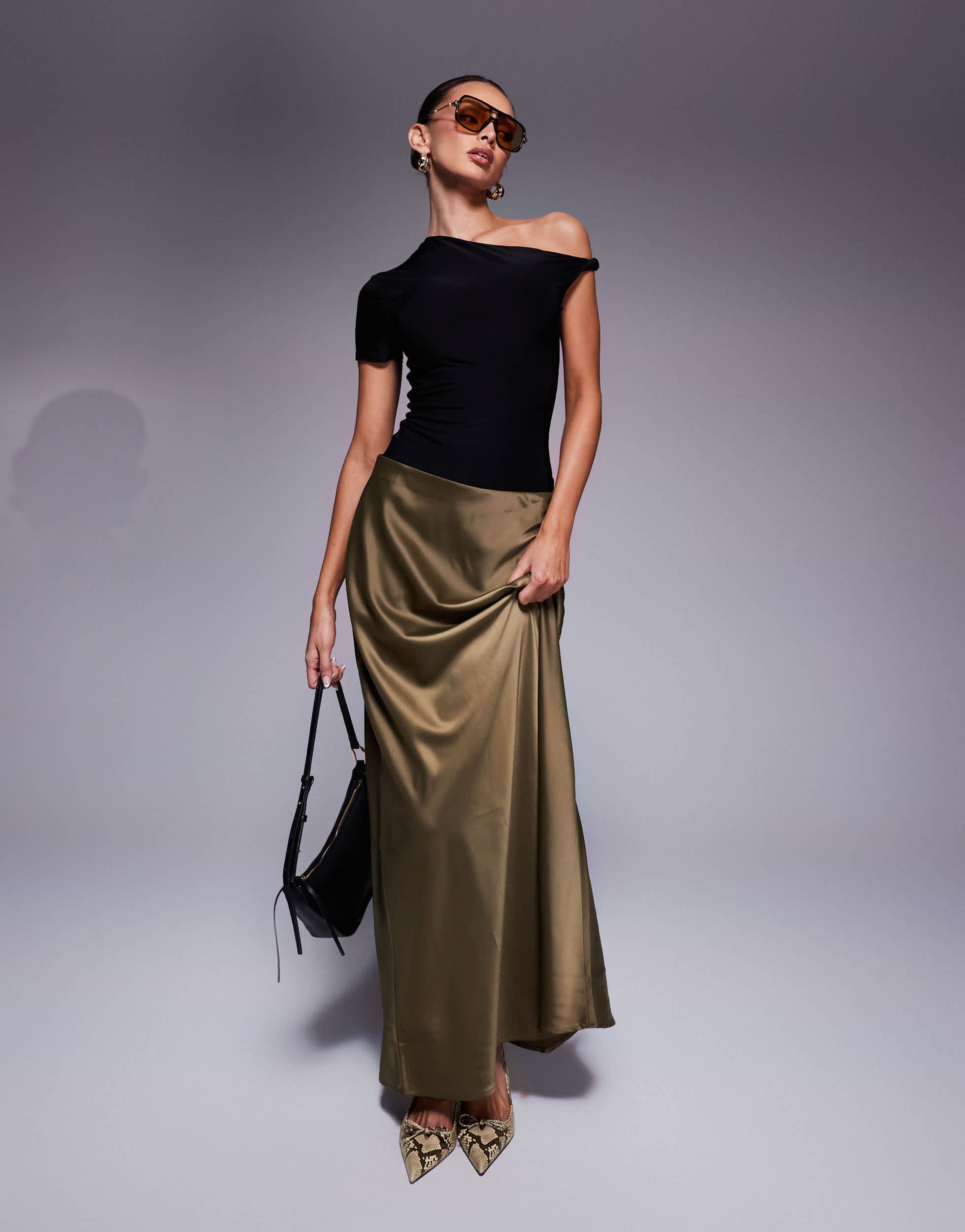 Fashionkilla double sculpted slinky asymmetric twist detail body in black